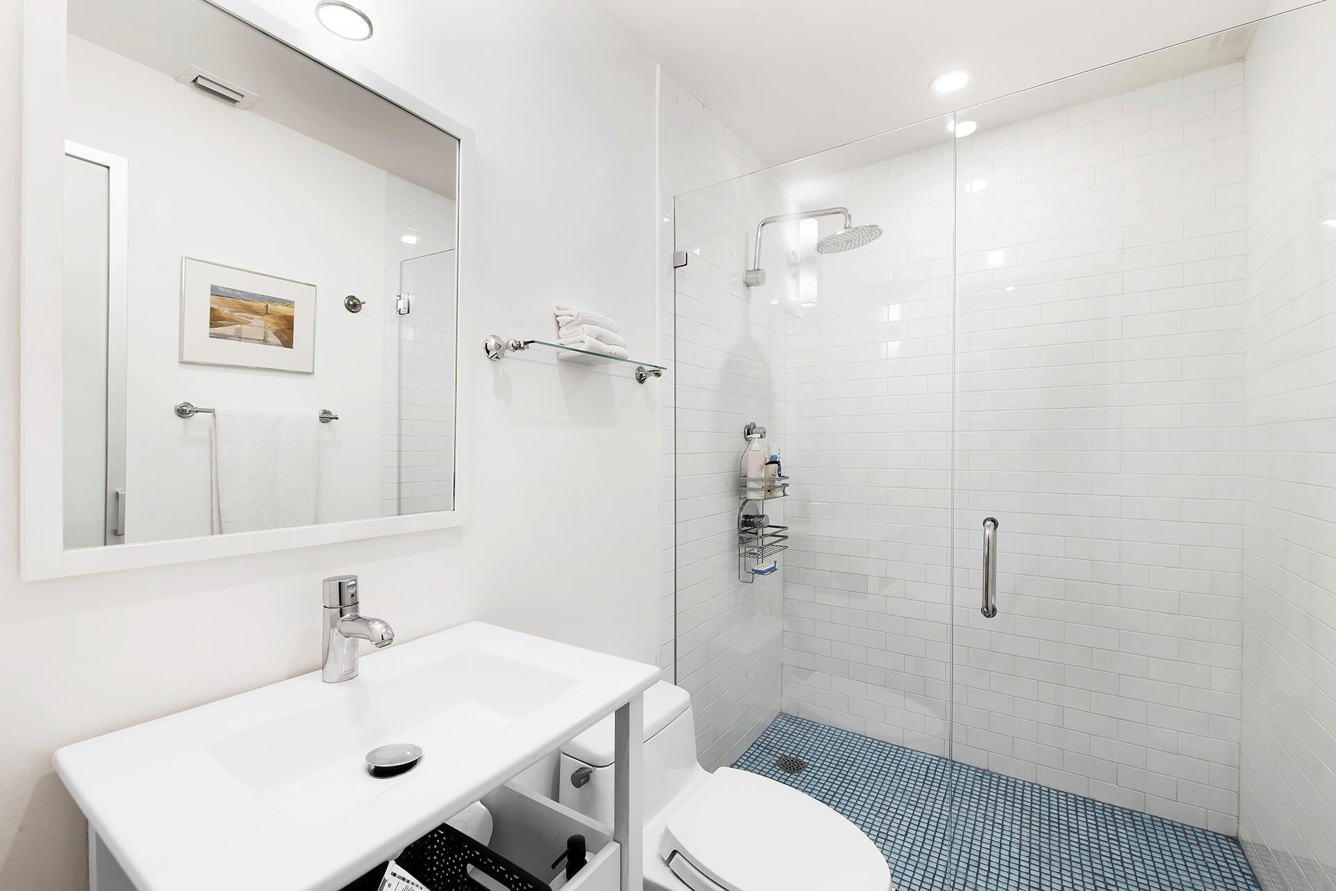 120 N Ocean Boulevard Unit: 202