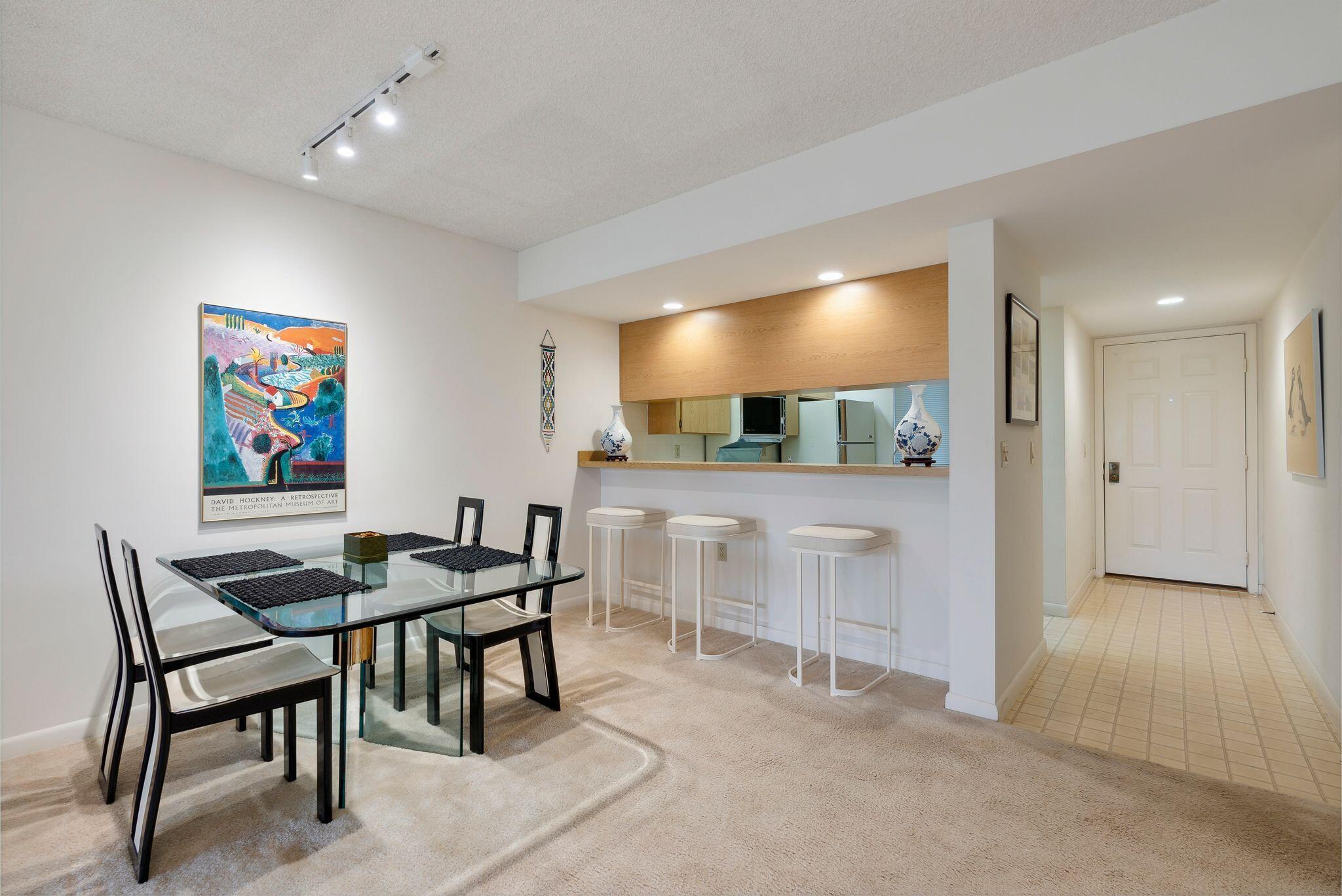 6169 Balboa Circle Unit: 303