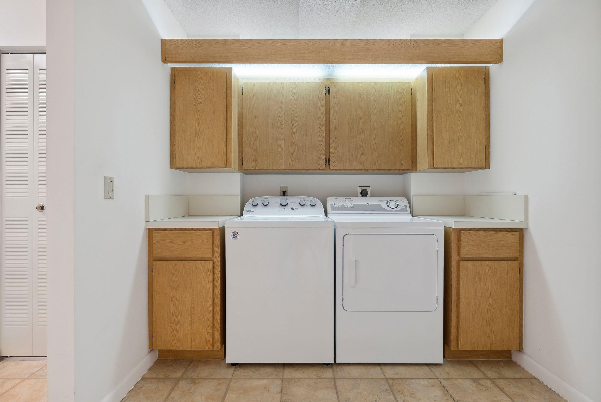 6169 Balboa Circle Unit: 303