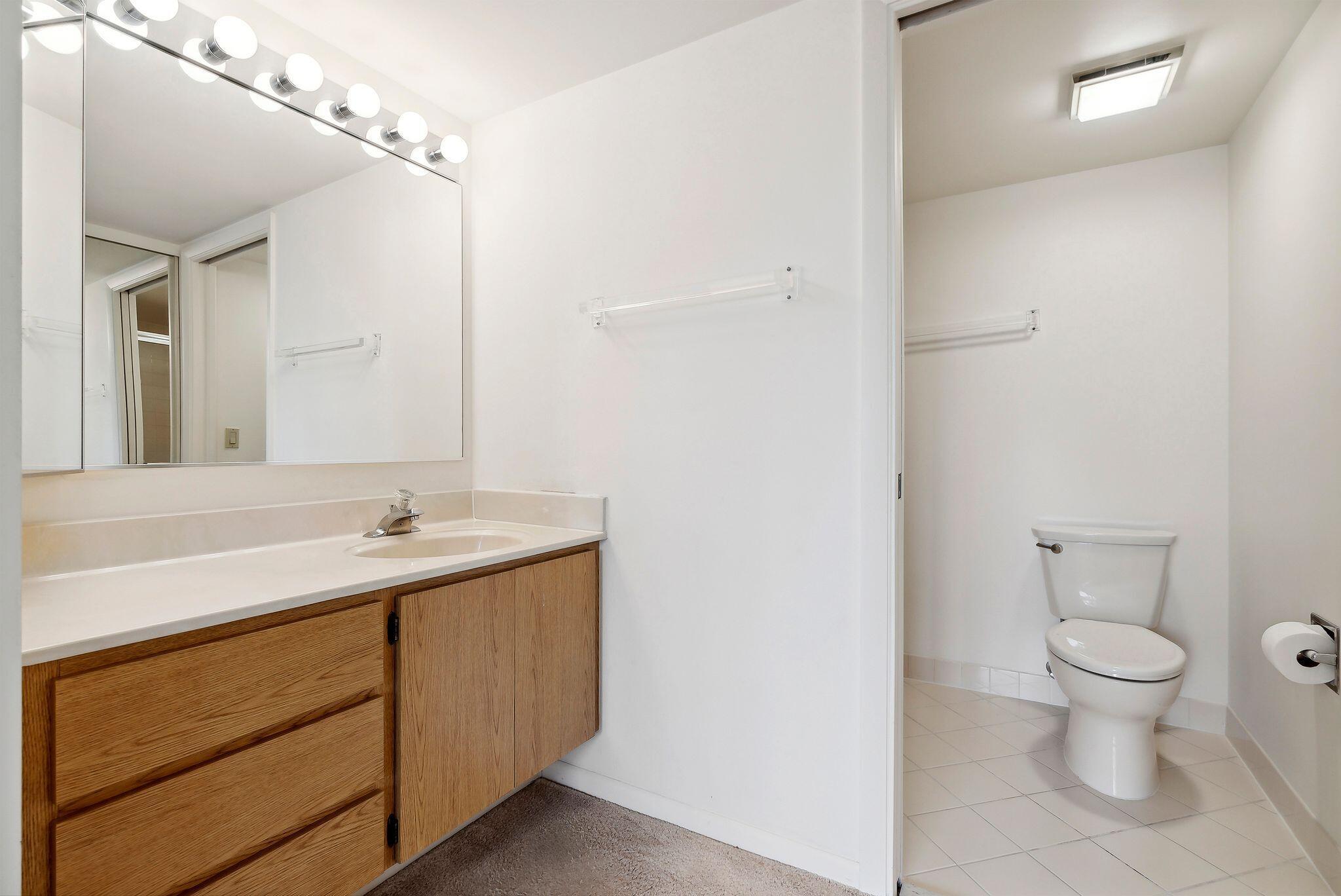 6169 Balboa Circle Unit: 303