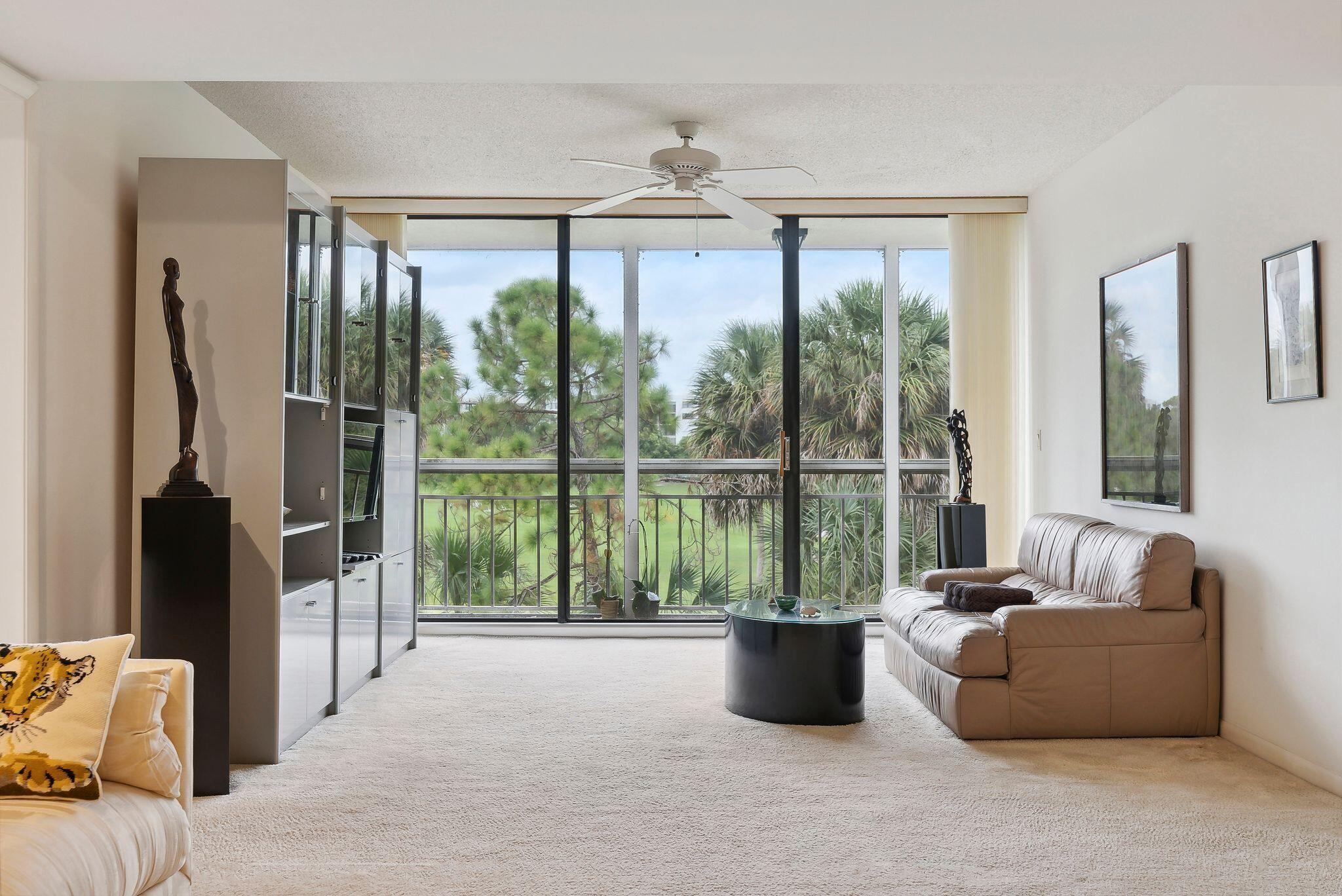 6169 Balboa Circle Unit: 303