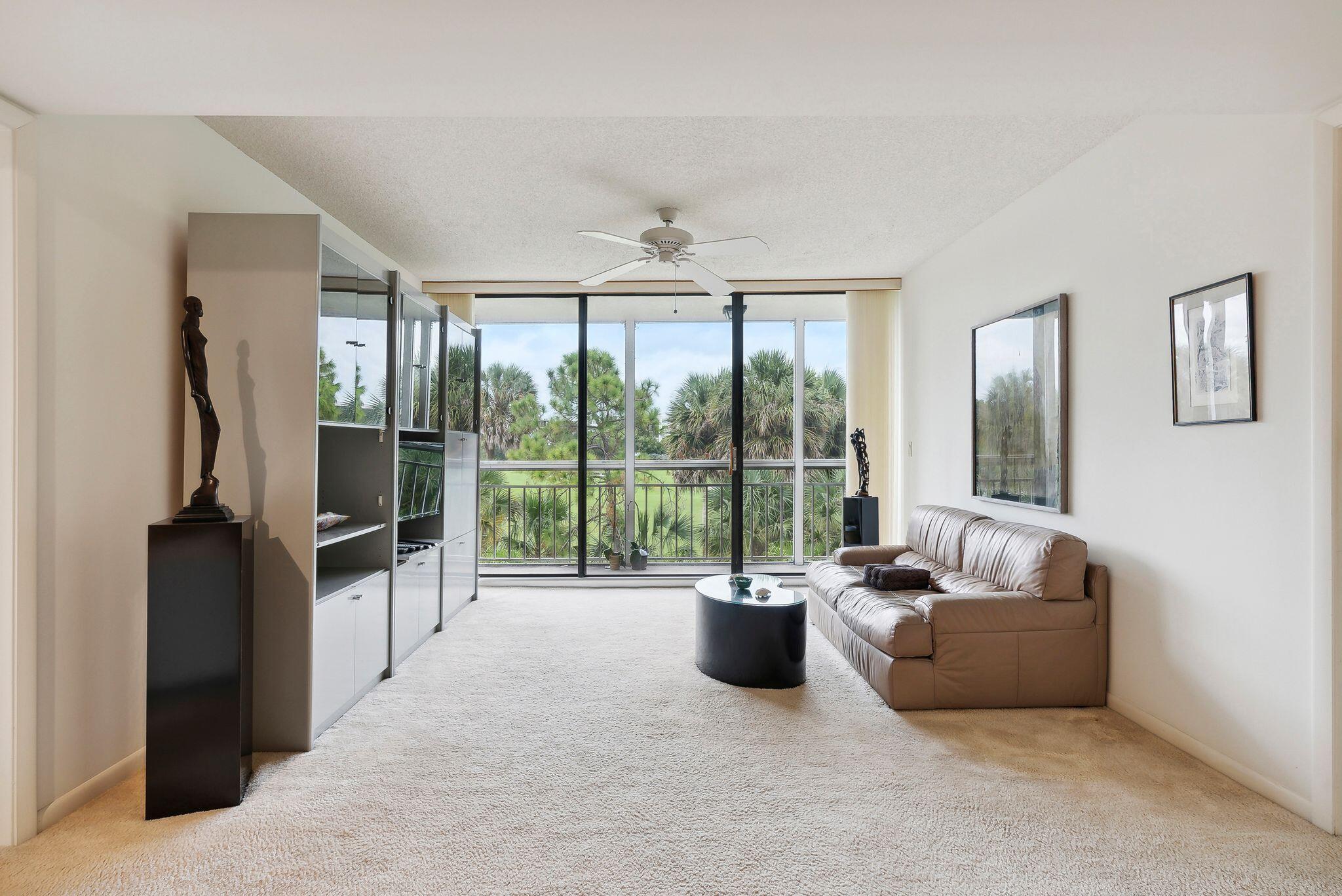 6169 Balboa Circle Unit: 303
