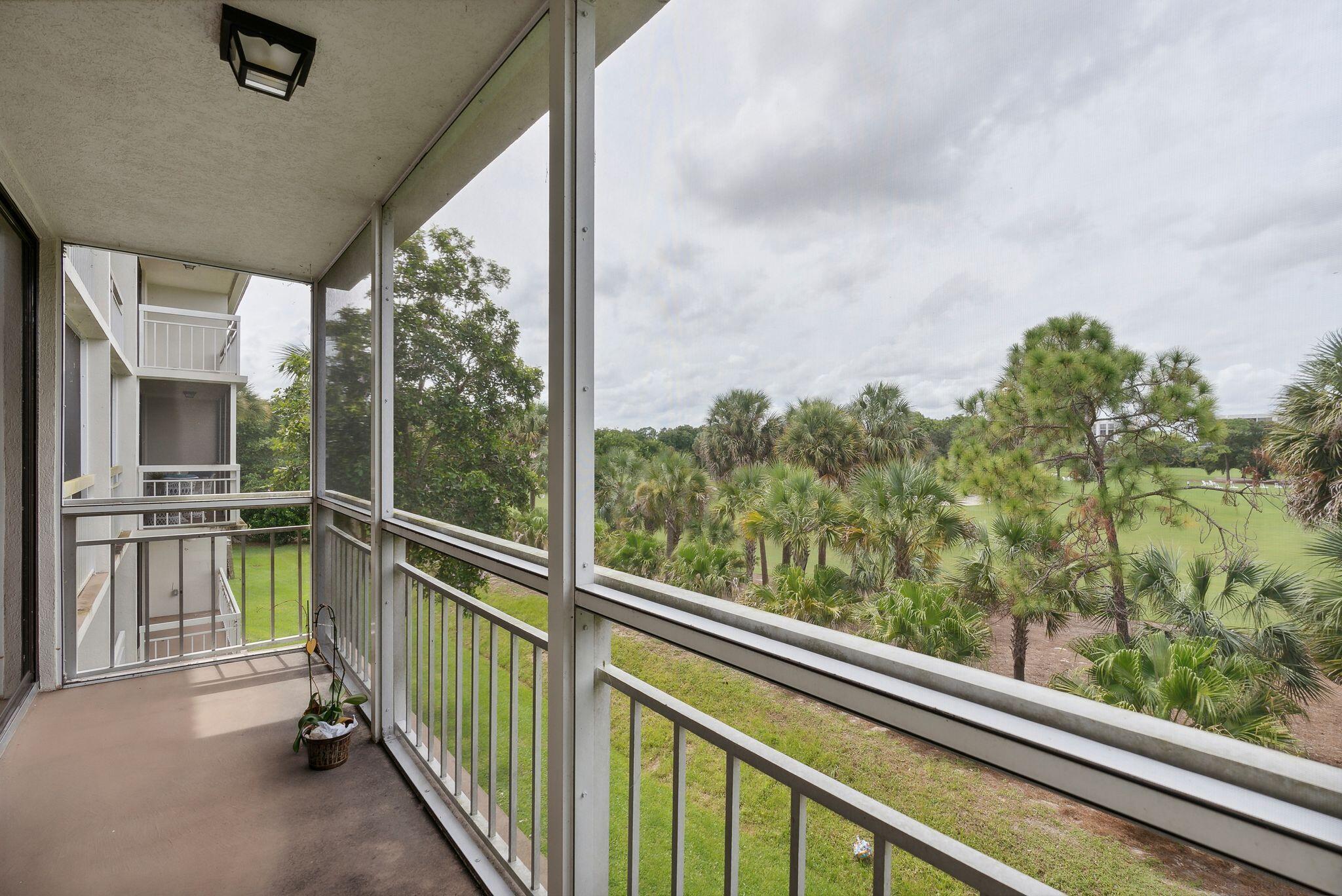6169 Balboa Circle Unit: 303
