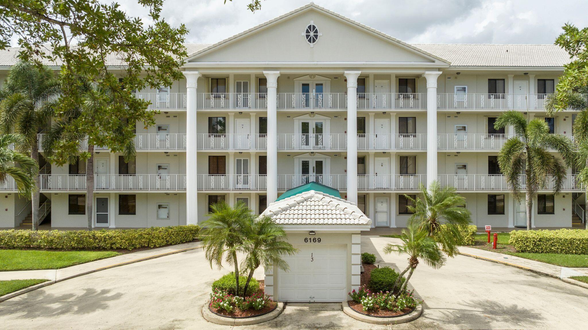 6169 Balboa Circle Unit: 303