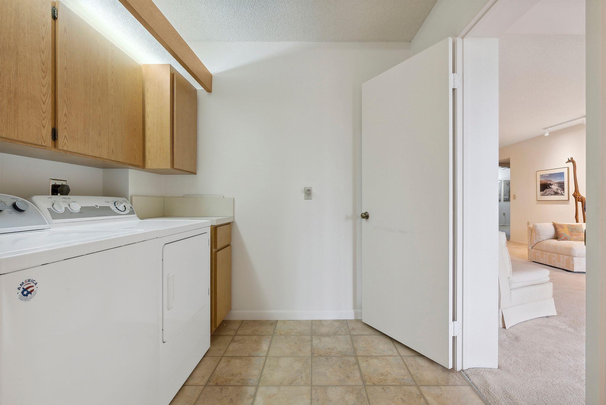 6169 Balboa Circle Unit: 303