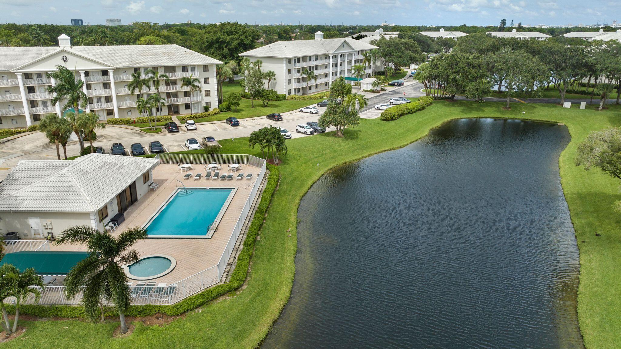 6169 Balboa Circle Unit: 303