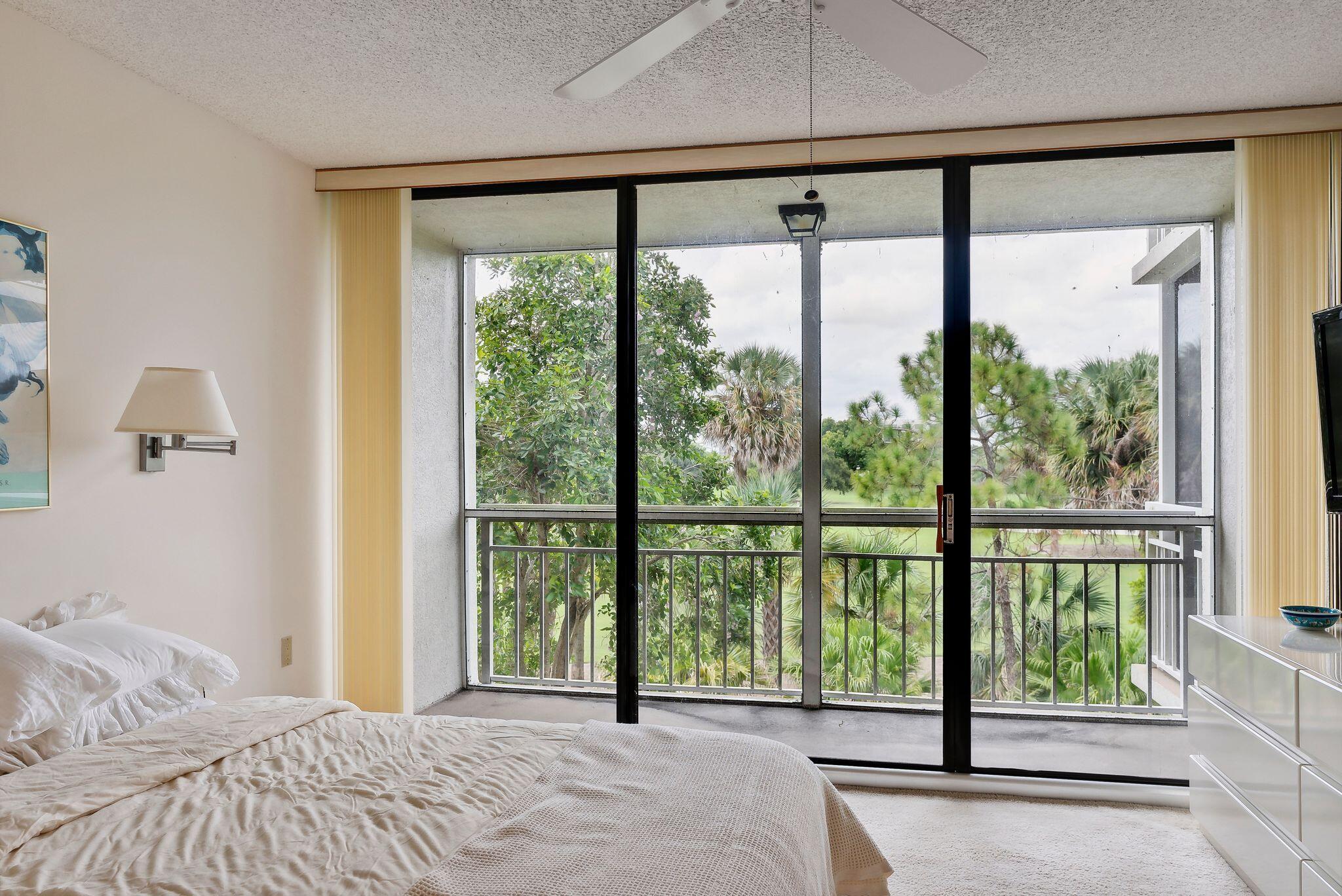 6169 Balboa Circle Unit: 303