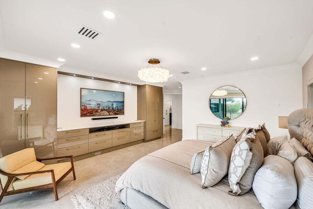 2692 NW 45th Street