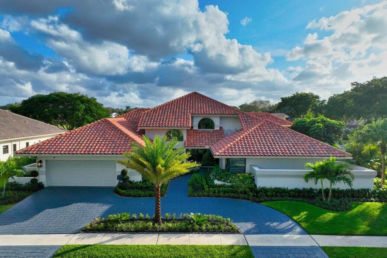 2692 NW 45th Street