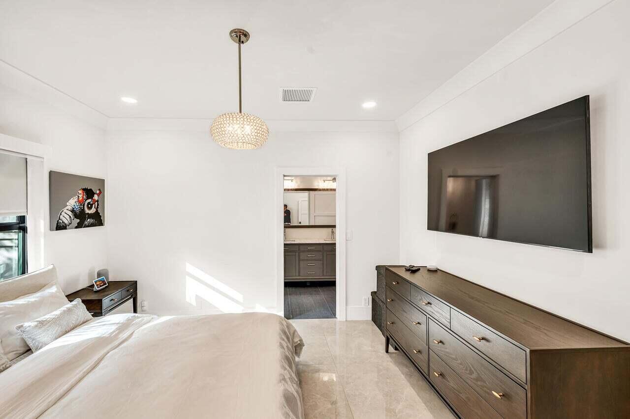 2692 NW 45th Street