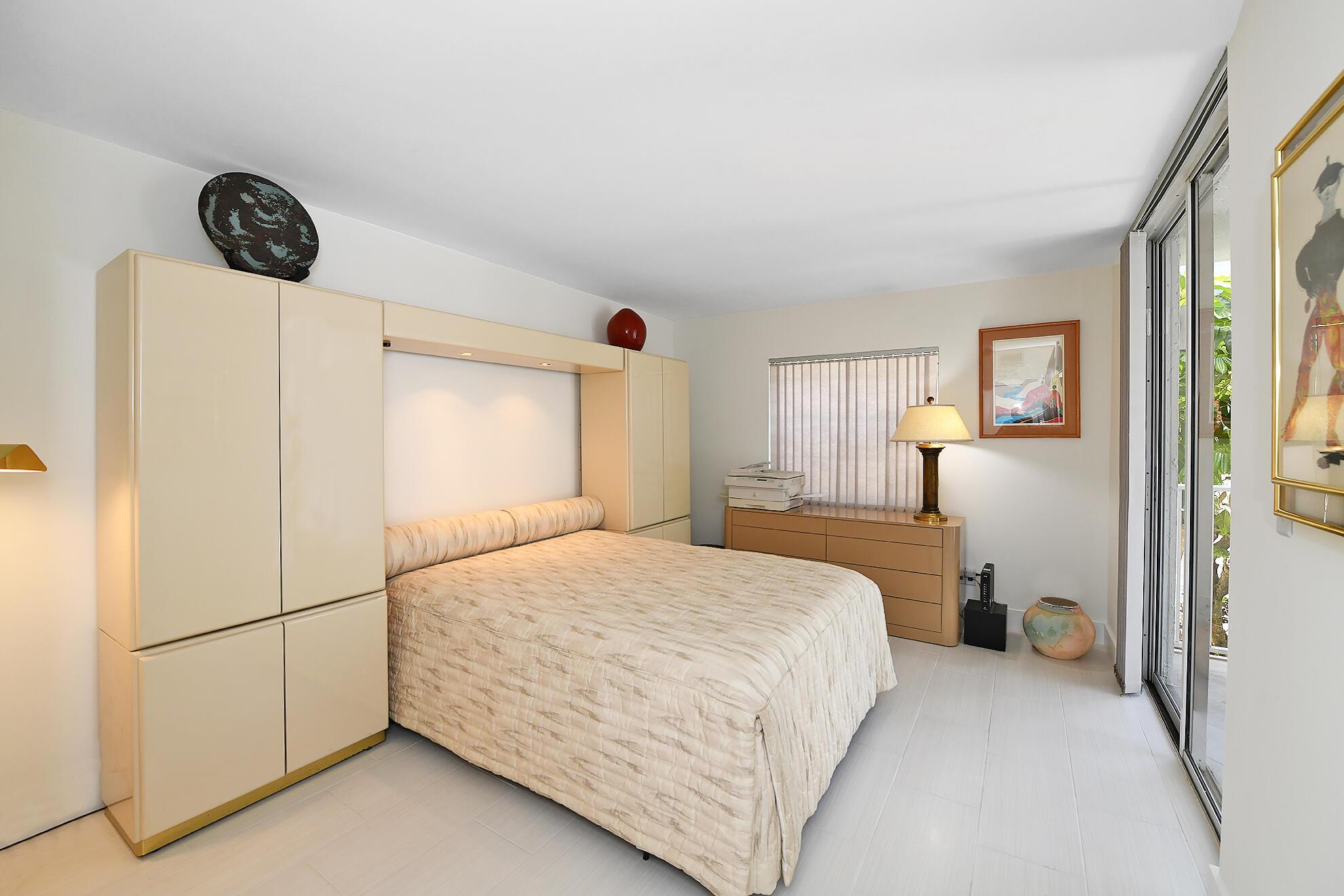 7370 Orangewood Lane Unit: 101