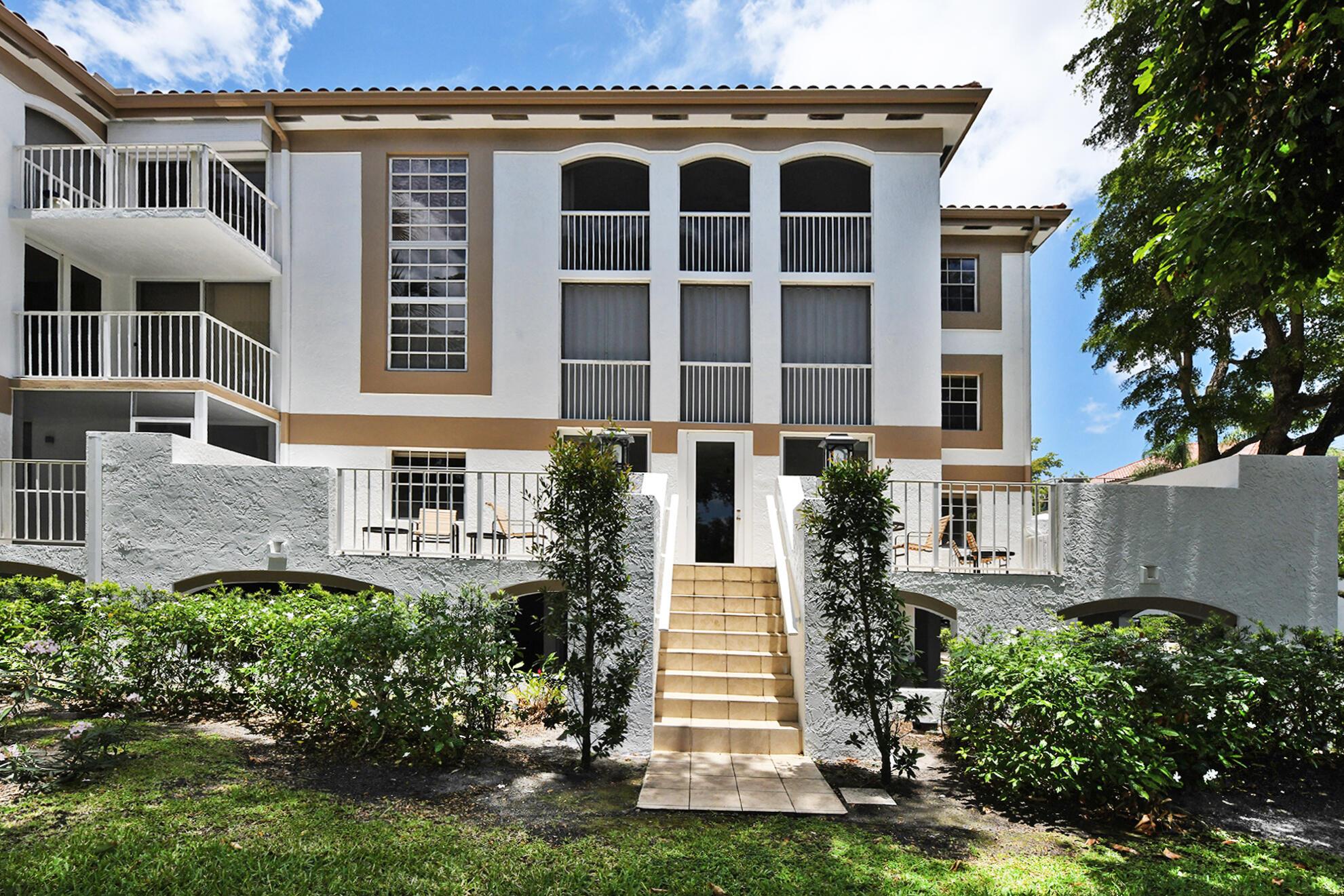 7370 Orangewood Lane Unit: 101