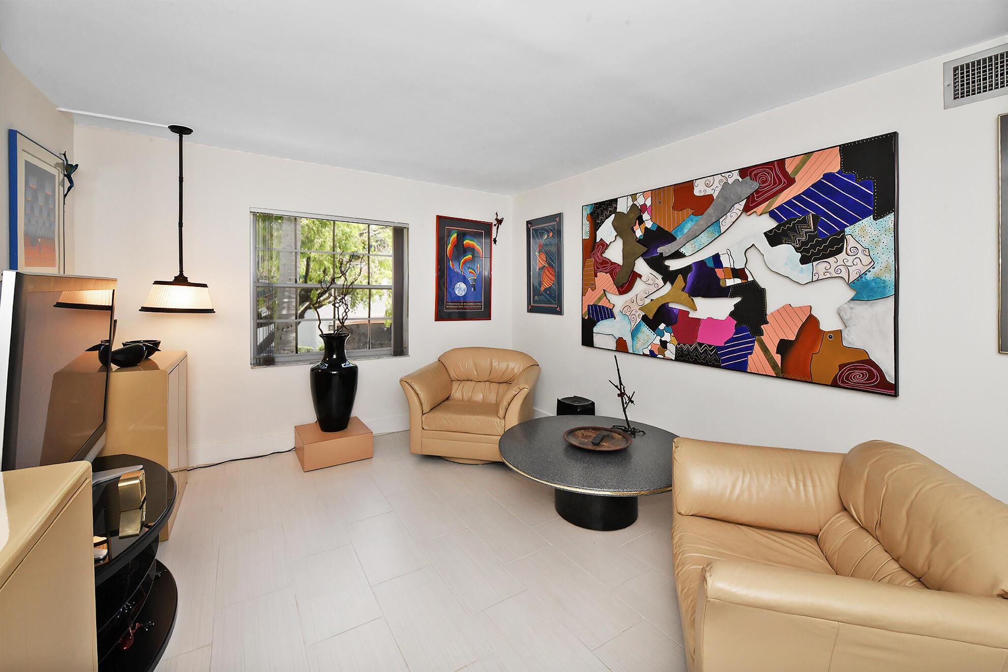 7370 Orangewood Lane Unit: 101