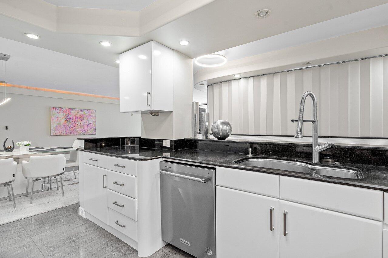 3610 S Ocean Boulevard Unit: 304