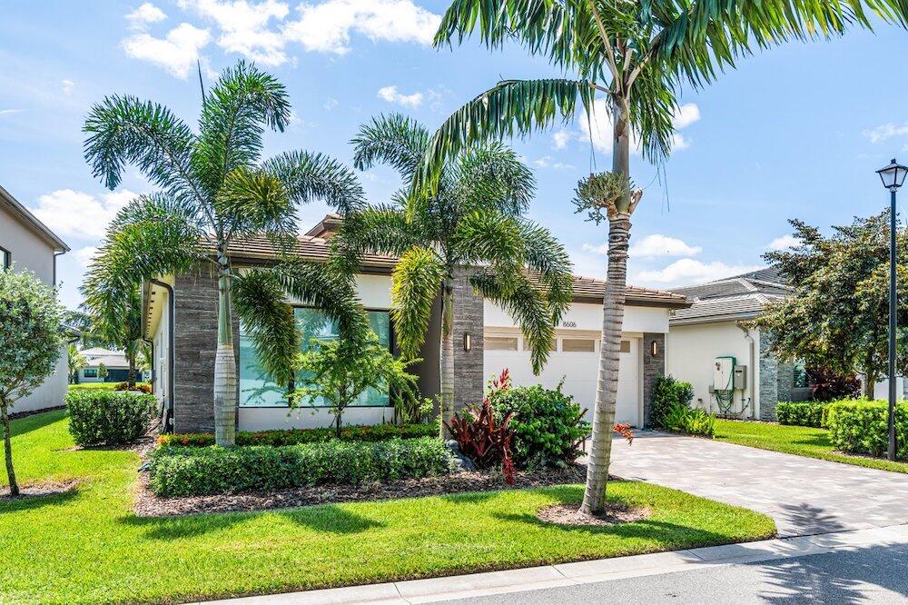 8606 Tower Bridge Court