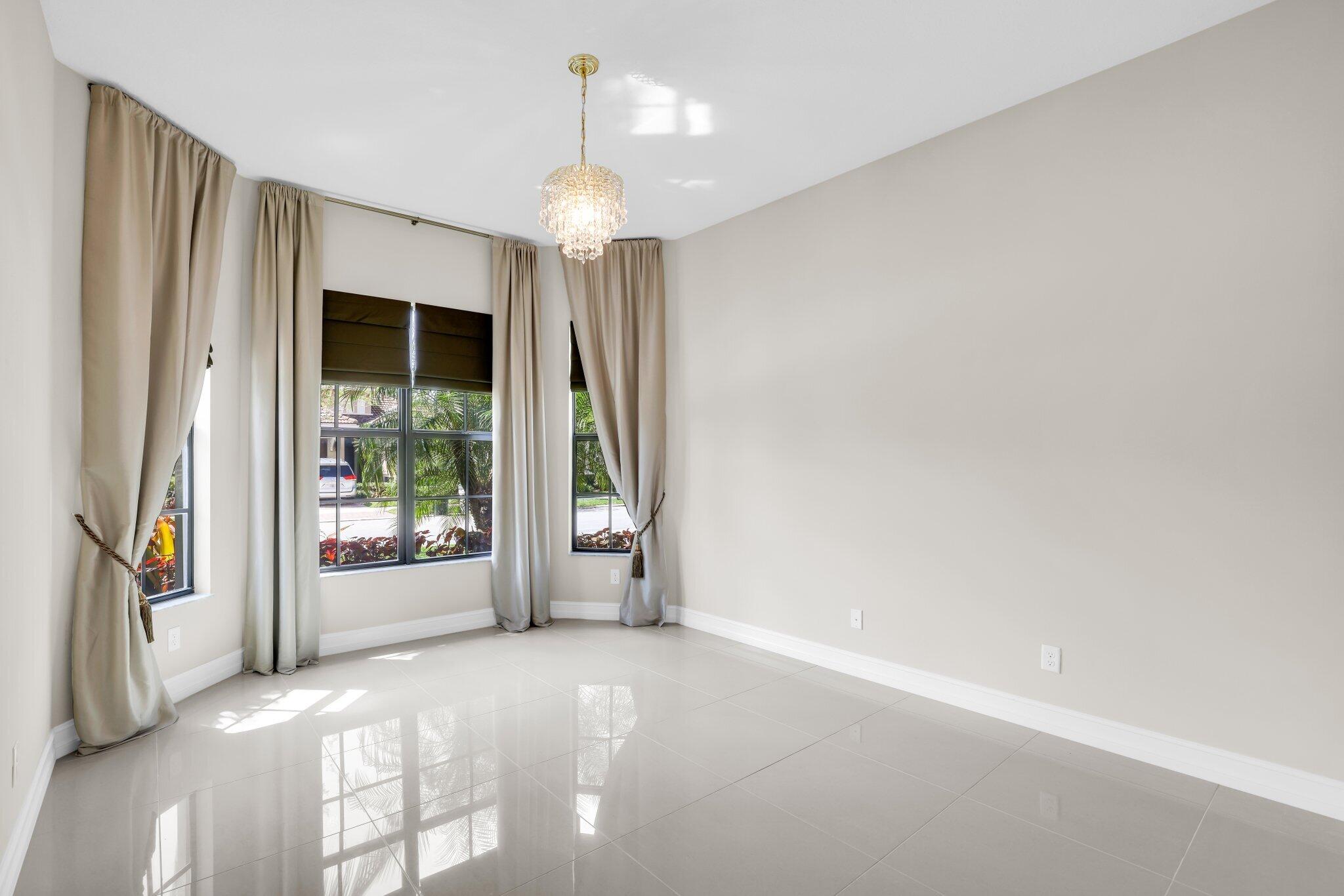12025 Kalmar Circle S