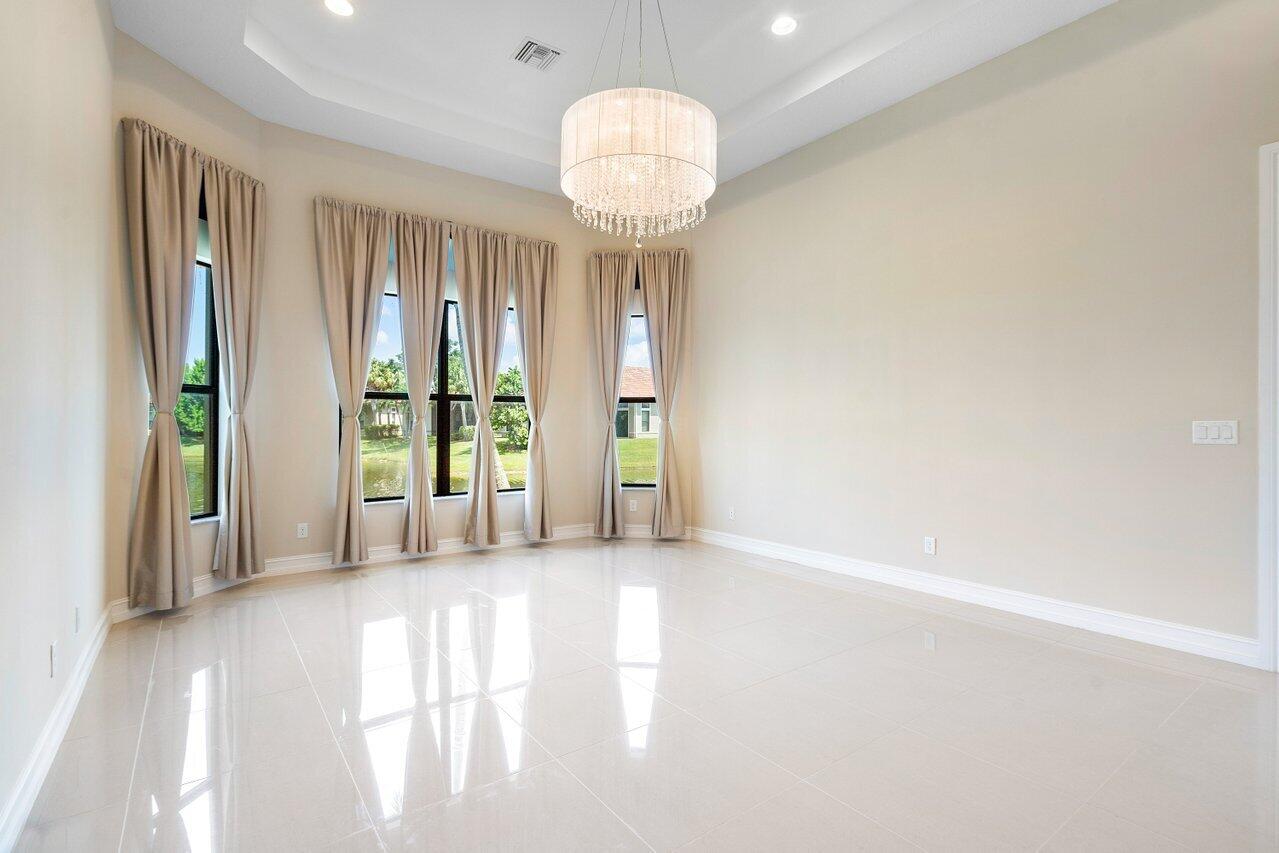 12025 Kalmar Circle S