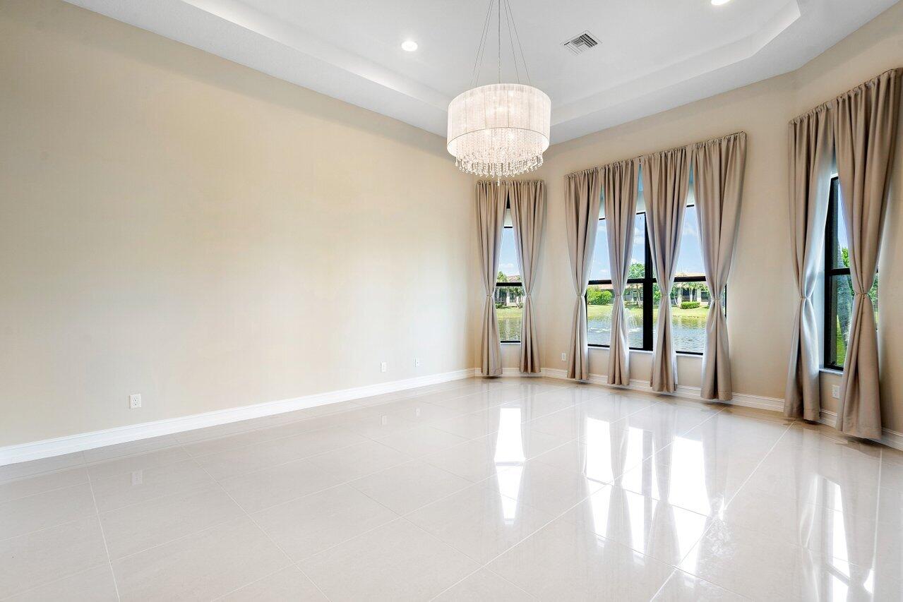 12025 Kalmar Circle S