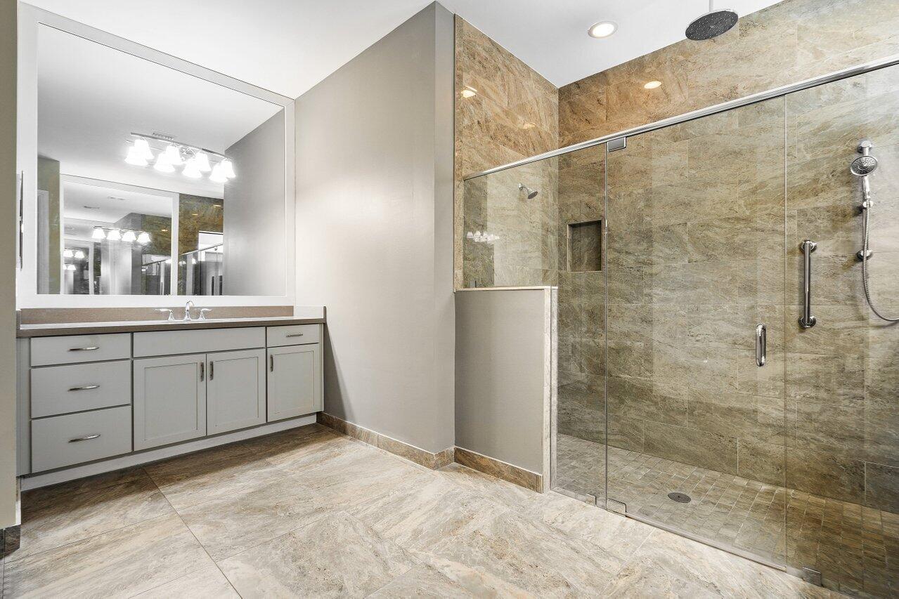 12025 Kalmar Circle S