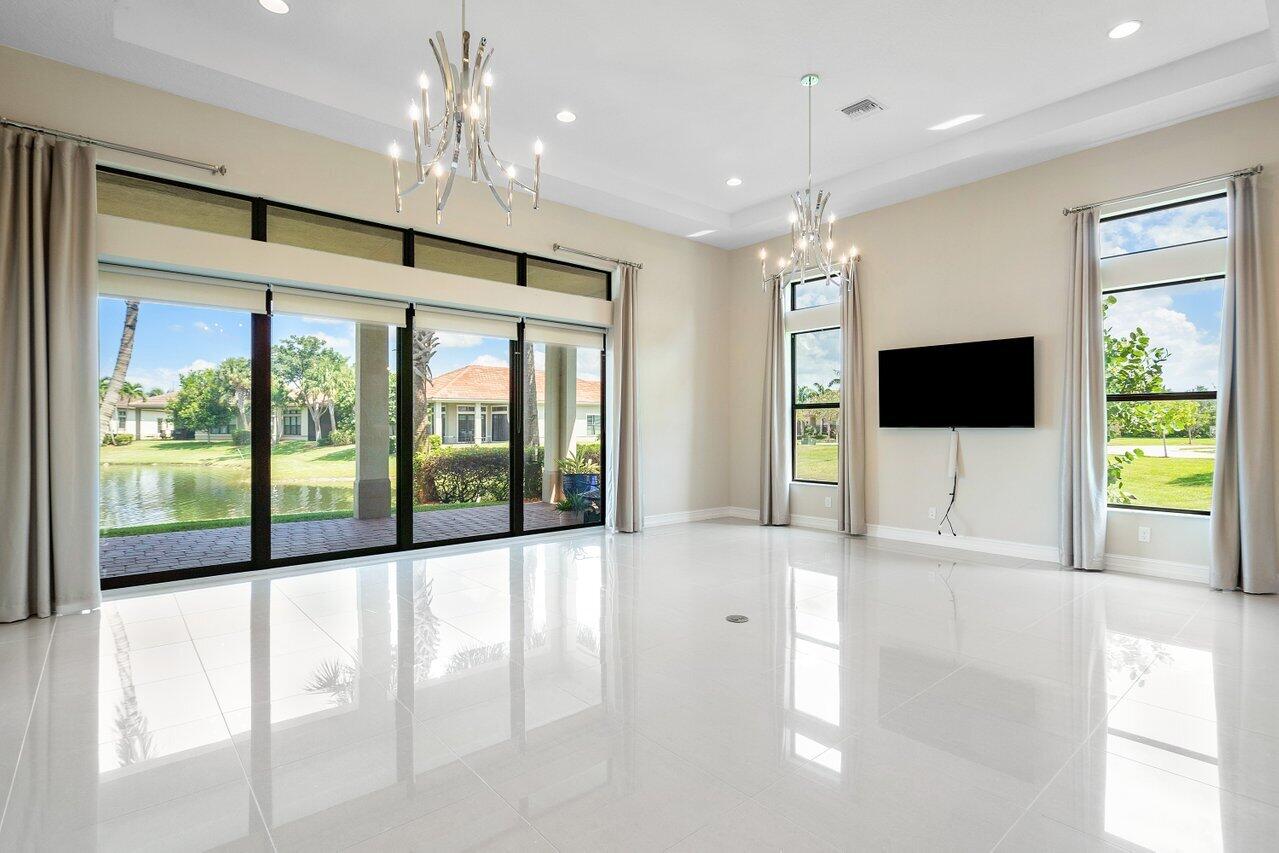 12025 Kalmar Circle S