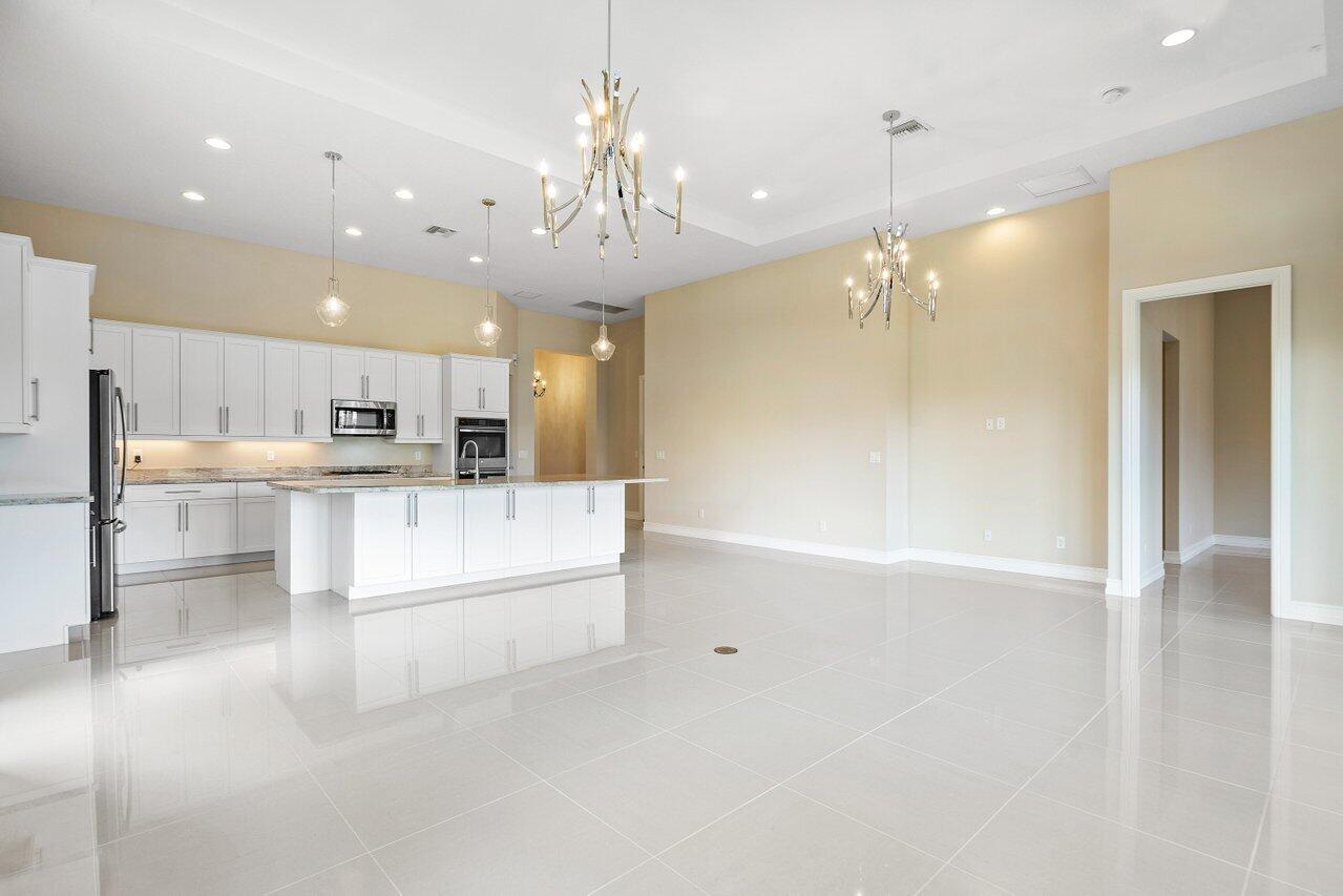 12025 Kalmar Circle S