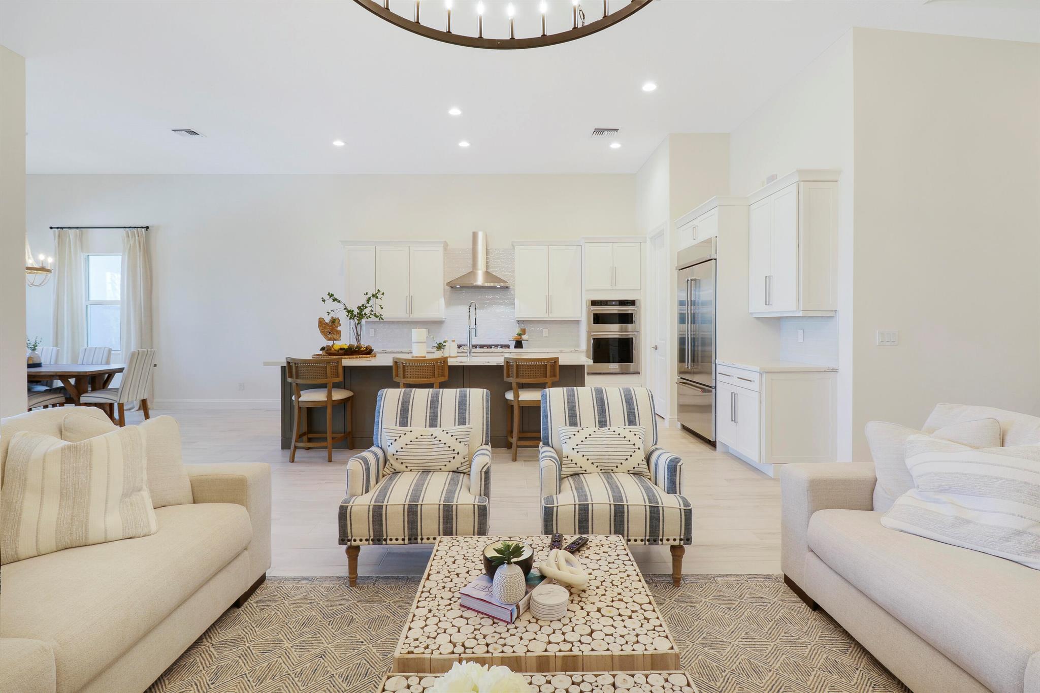 9952 Regency Way