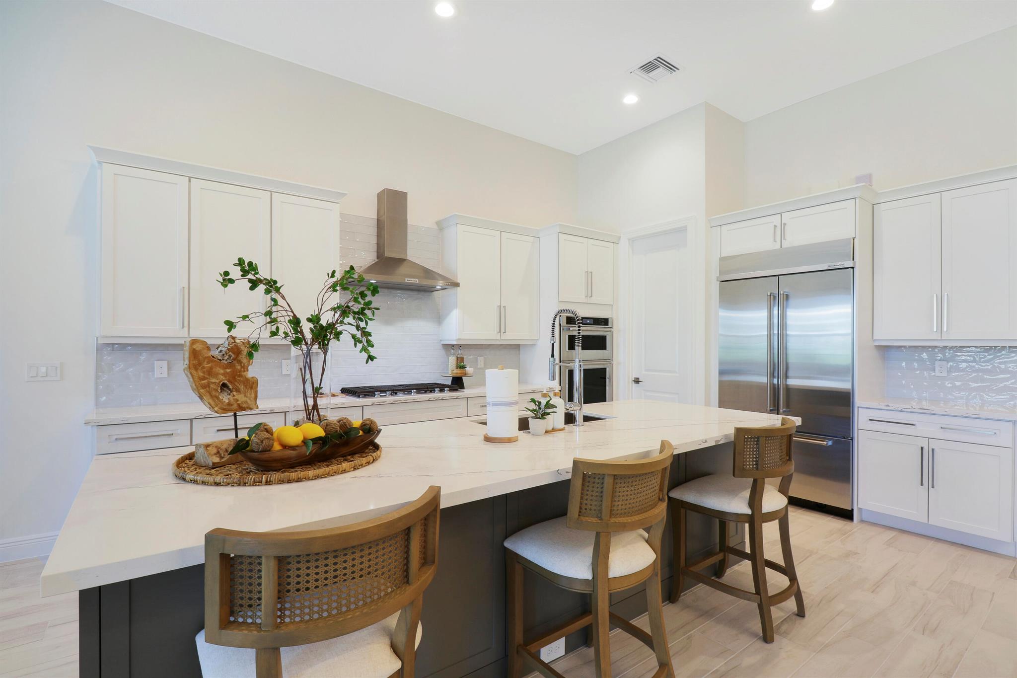 9952 Regency Way