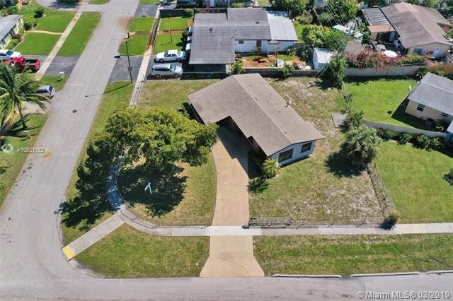 3490 NW 5th Place