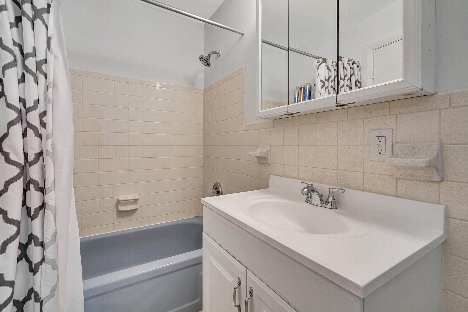 874 NW 69th Terrace