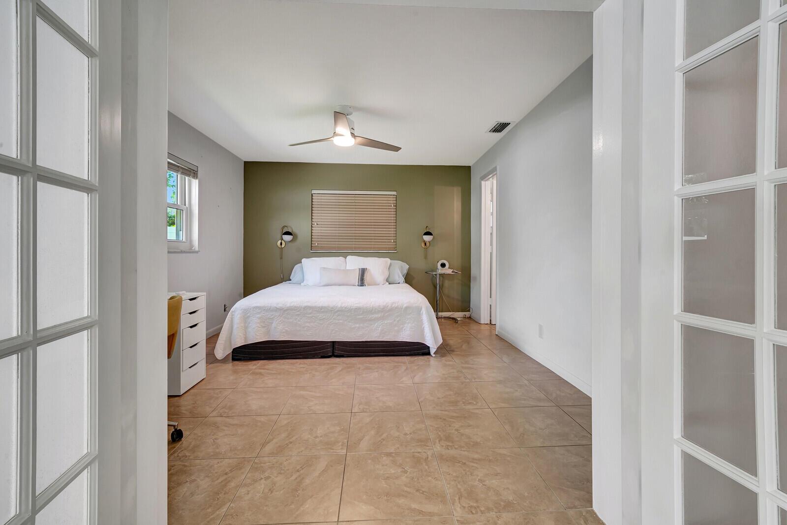 874 NW 69th Terrace