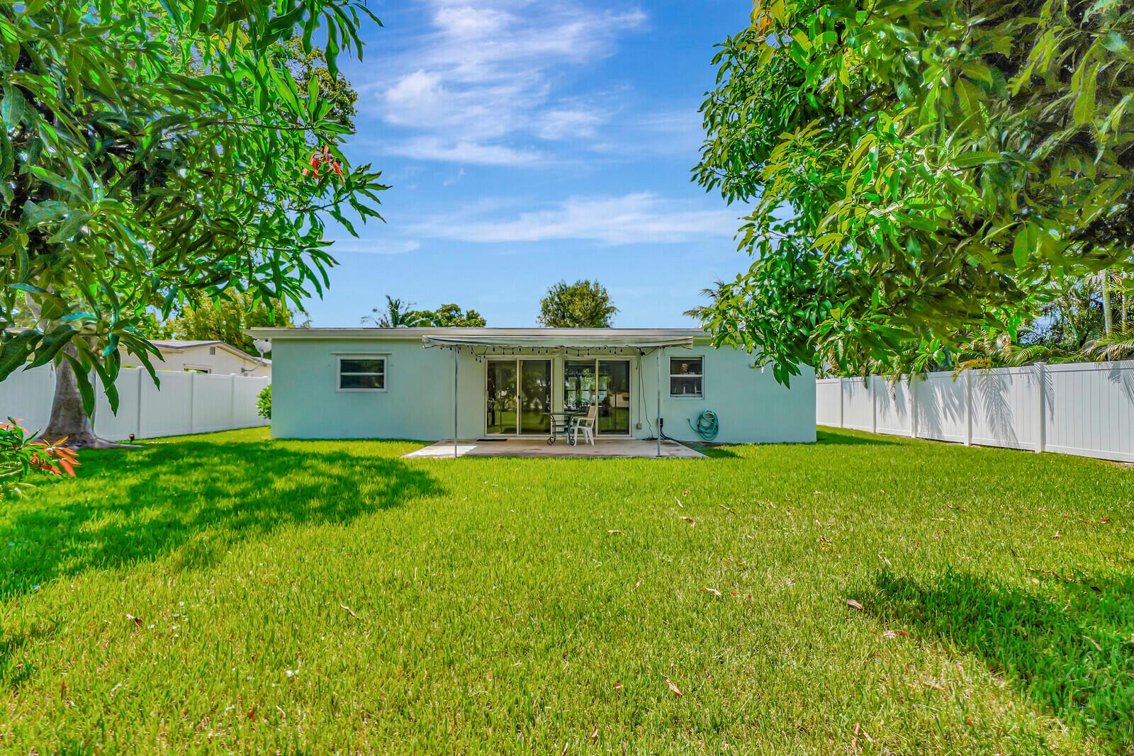 874 NW 69th Terrace