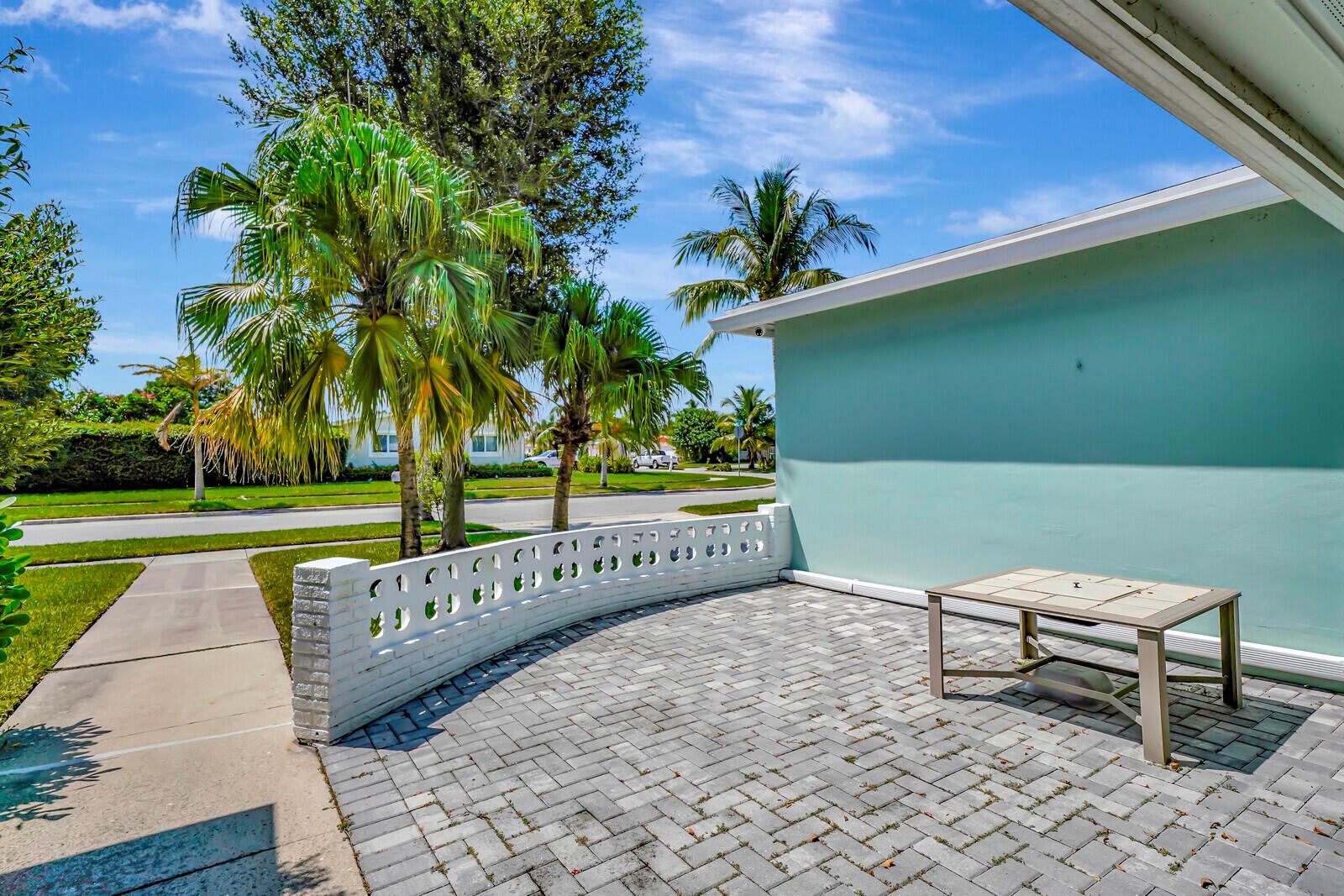 874 NW 69th Terrace