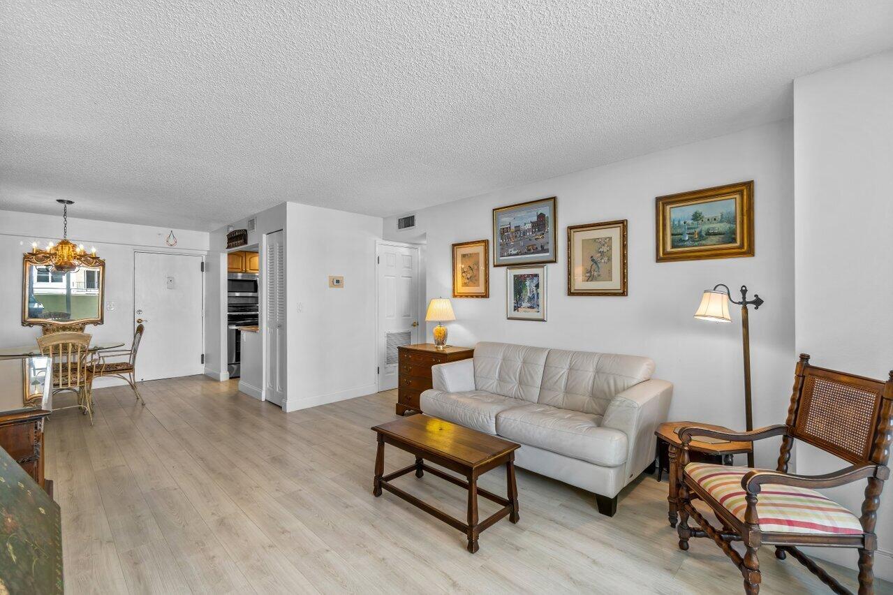 111 Briny Avenue 803, Pompano Beach Unit: 803