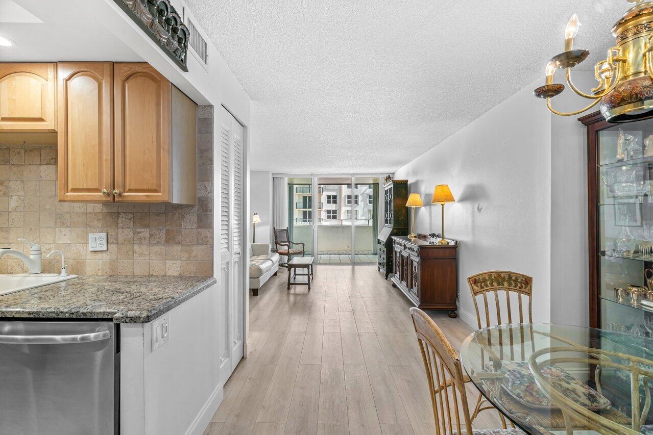 111 Briny Avenue 803, Pompano Beach Unit: 803