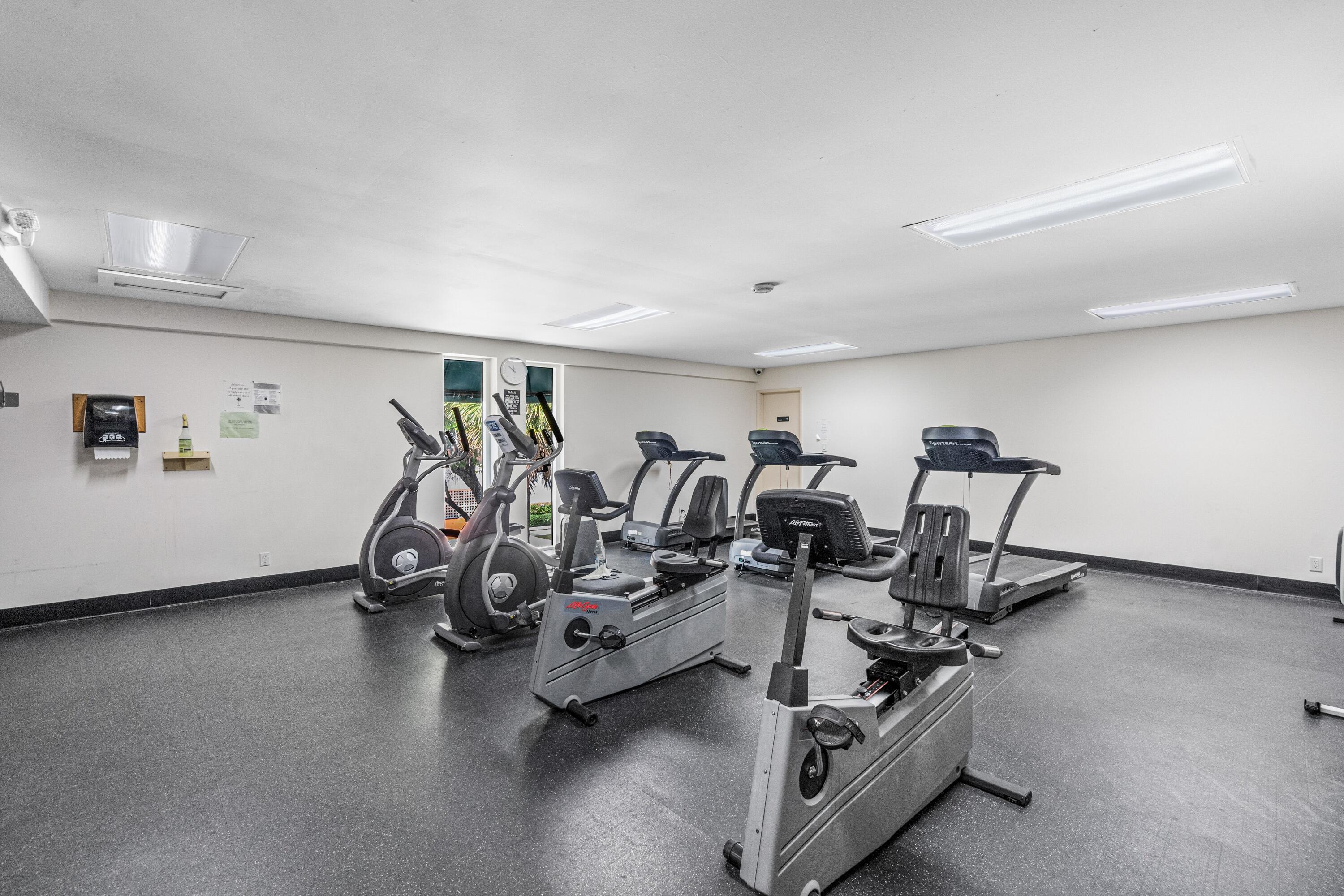 111 Briny Avenue 803, Pompano Beach Unit: 803