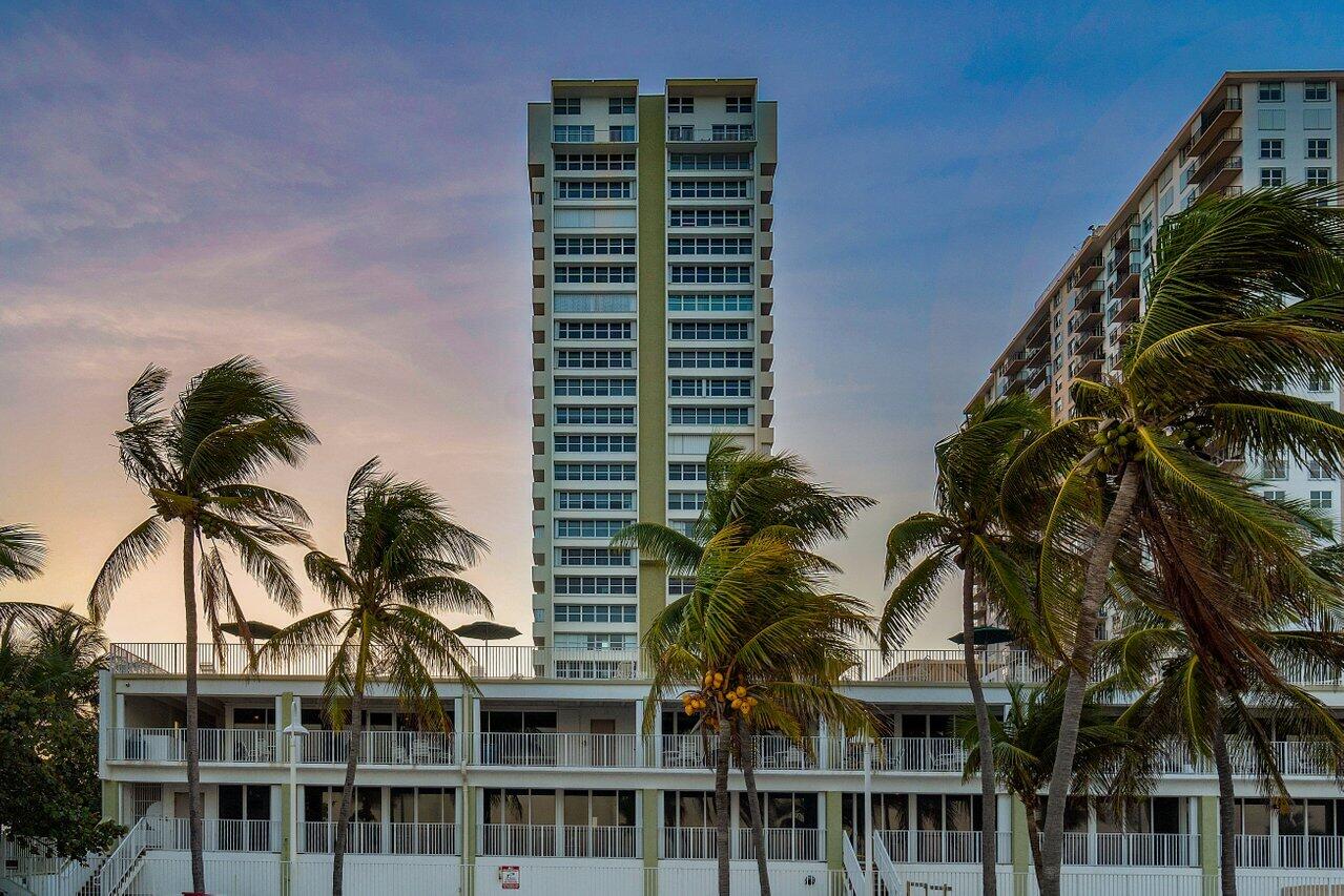 111 Briny Avenue 803, Pompano Beach Unit: 803