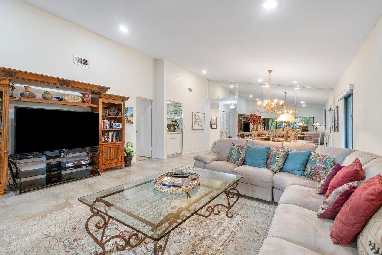 6 Westgate Lane Unit: A