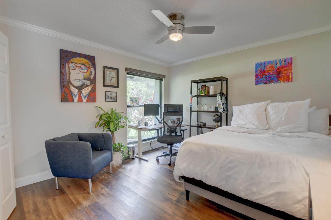 10198 Boca Woods Lane, Boca Raton