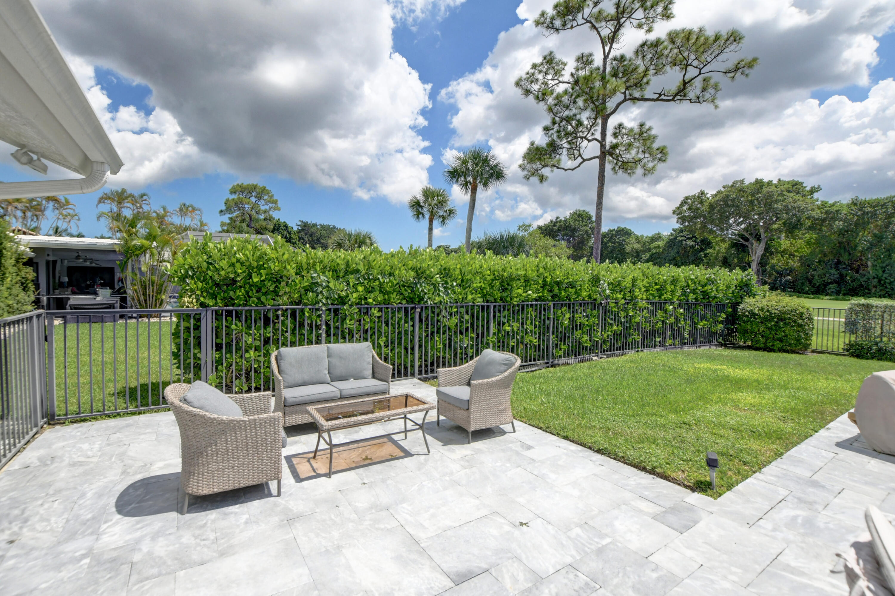 10198 Boca Woods Lane, Boca Raton