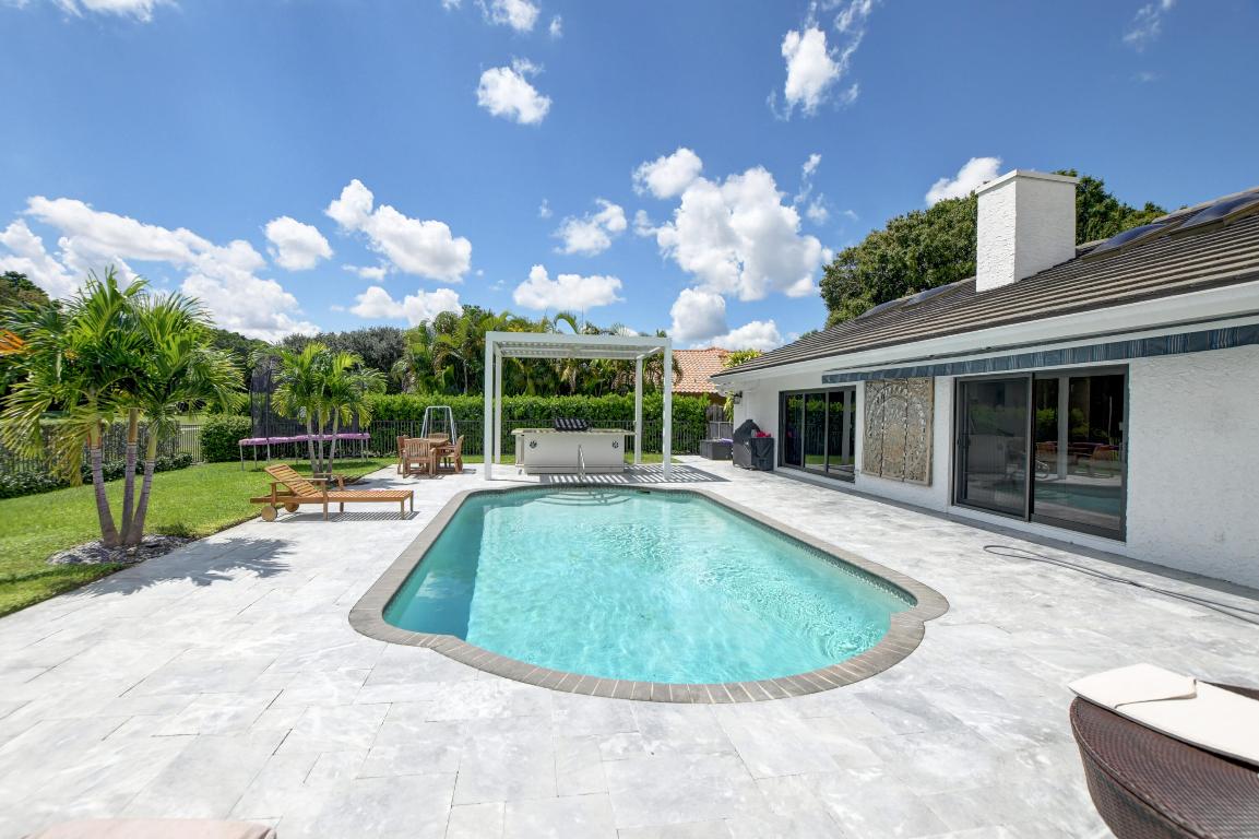 10198 Boca Woods Lane, Boca Raton