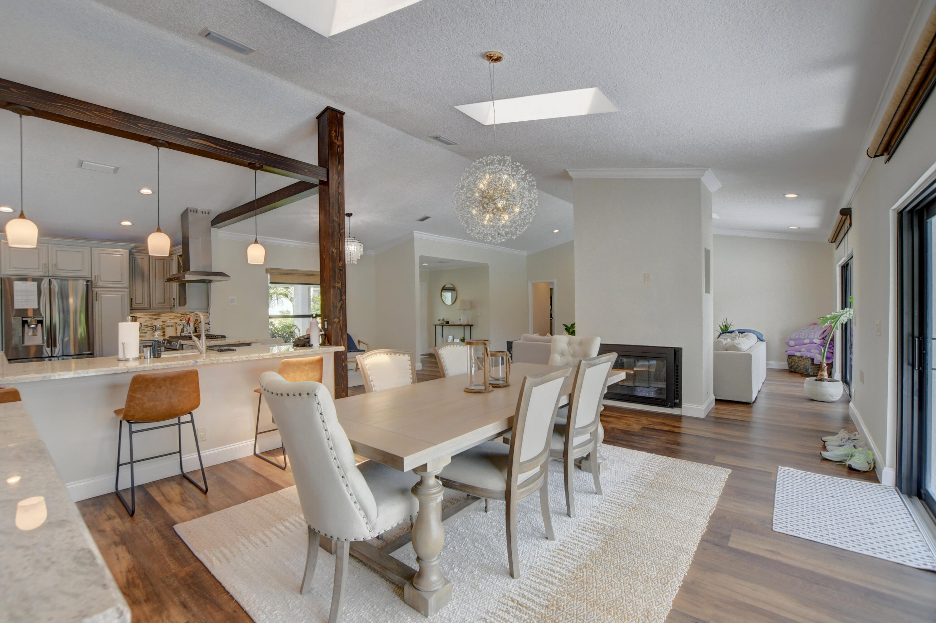 10198 Boca Woods Lane, Boca Raton