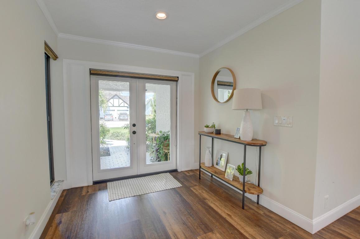 10198 Boca Woods Lane, Boca Raton