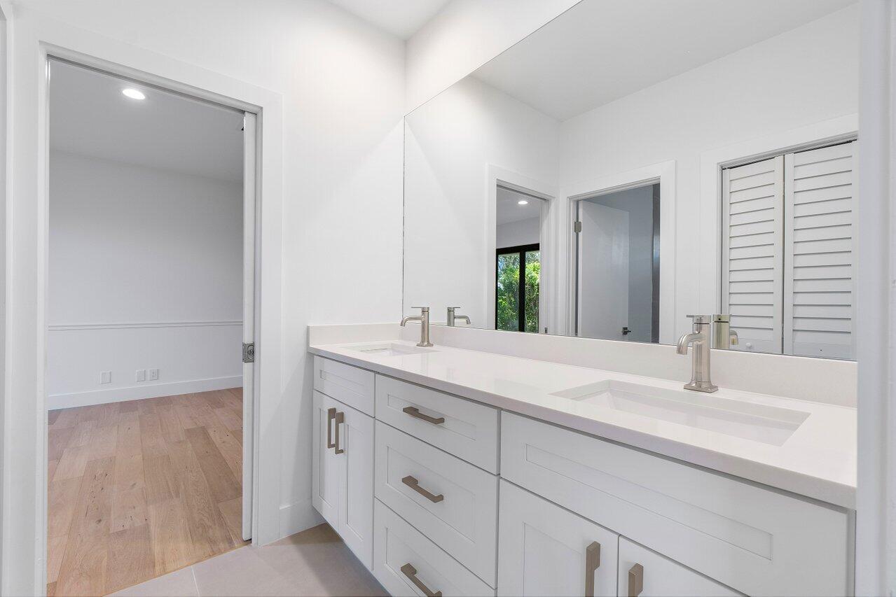 2299 NW 30th Road