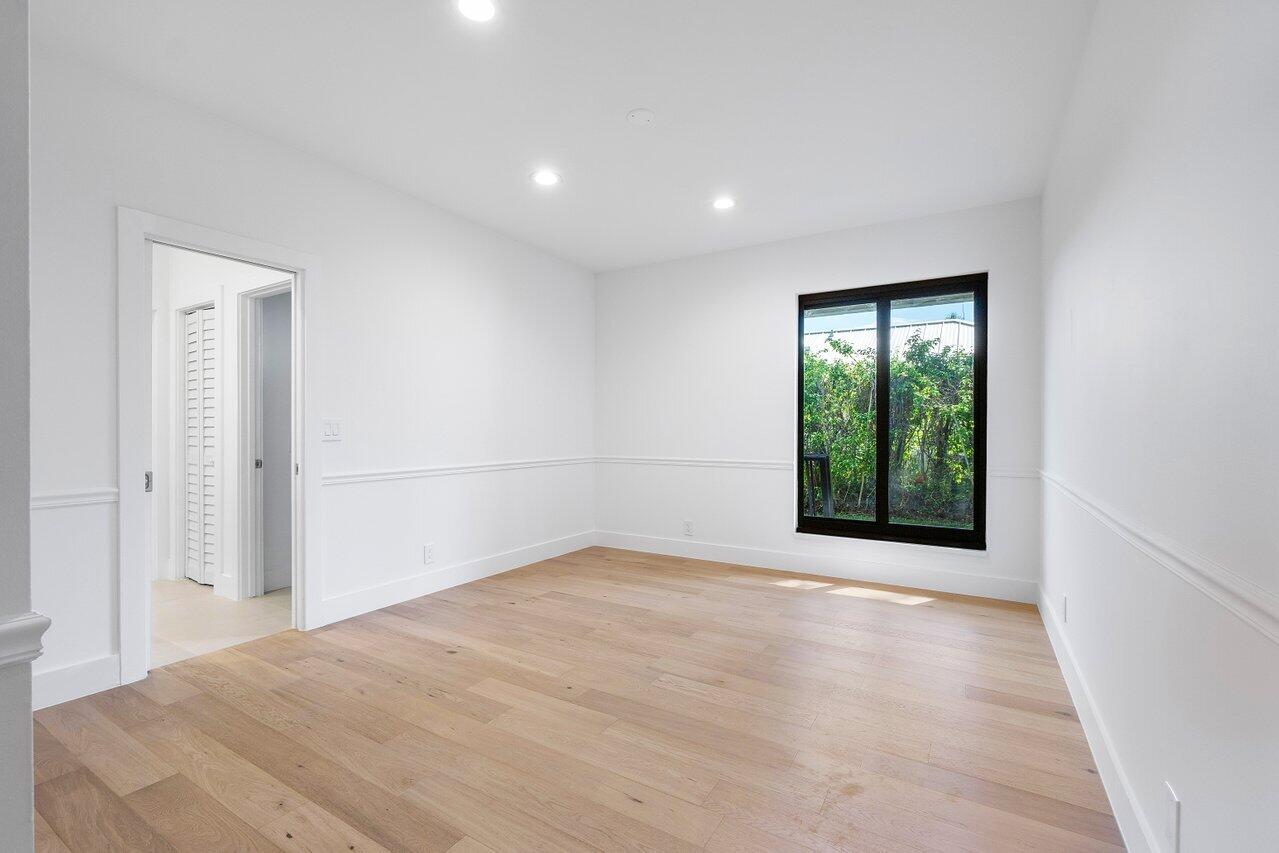 2299 NW 30th Road