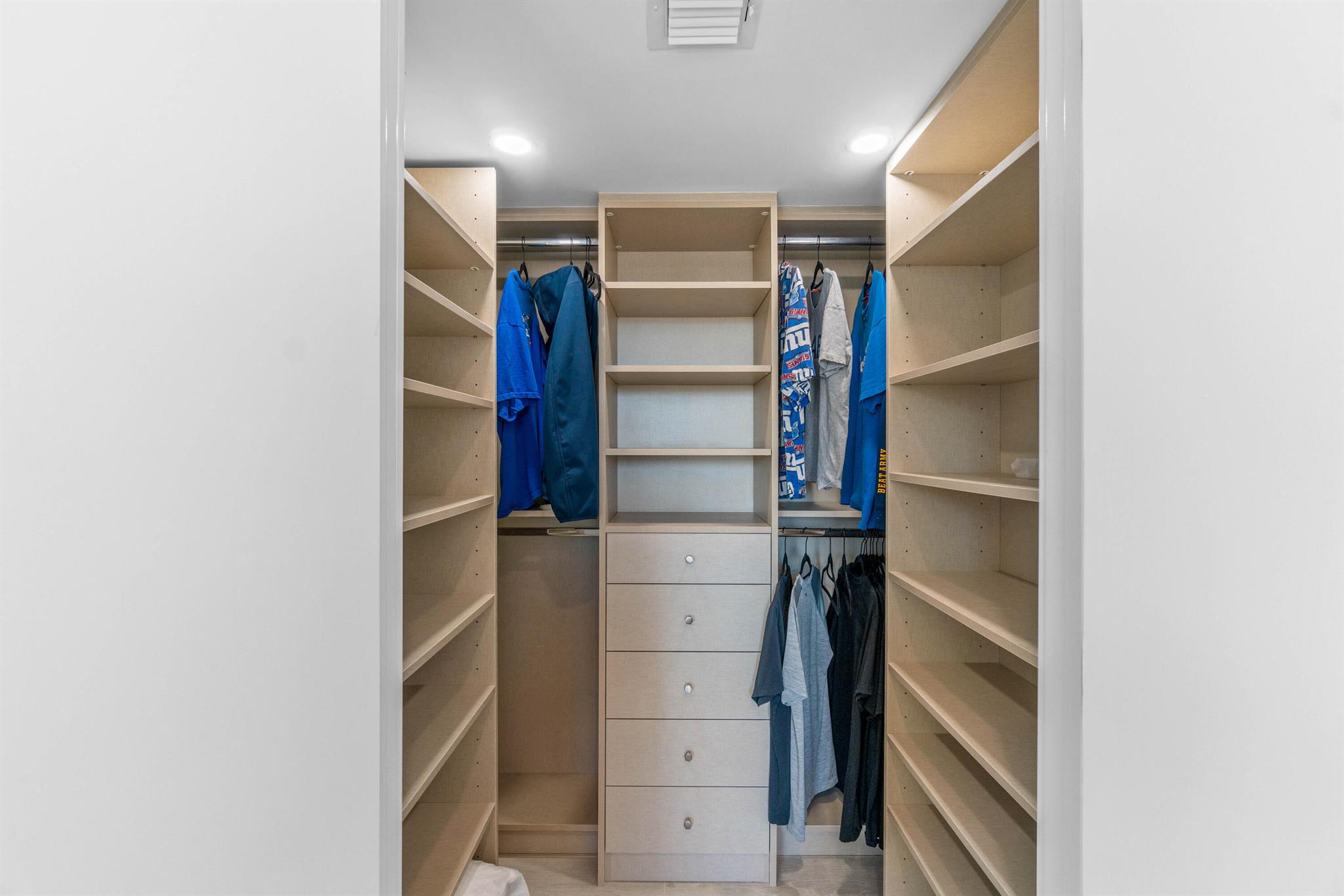 99 SE Mizner Blvd Boulevard Unit: 627