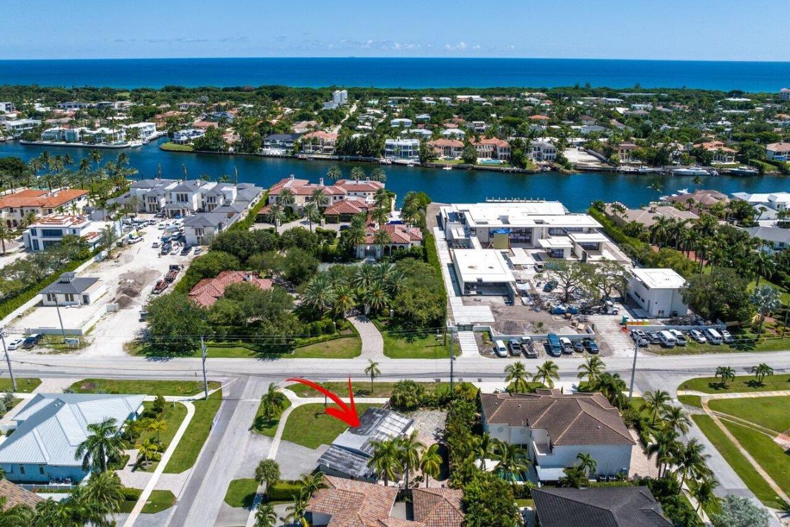 498 NE 6th Street, Boca Raton