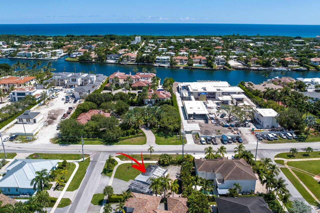 498 NE 6th Street, Boca Raton