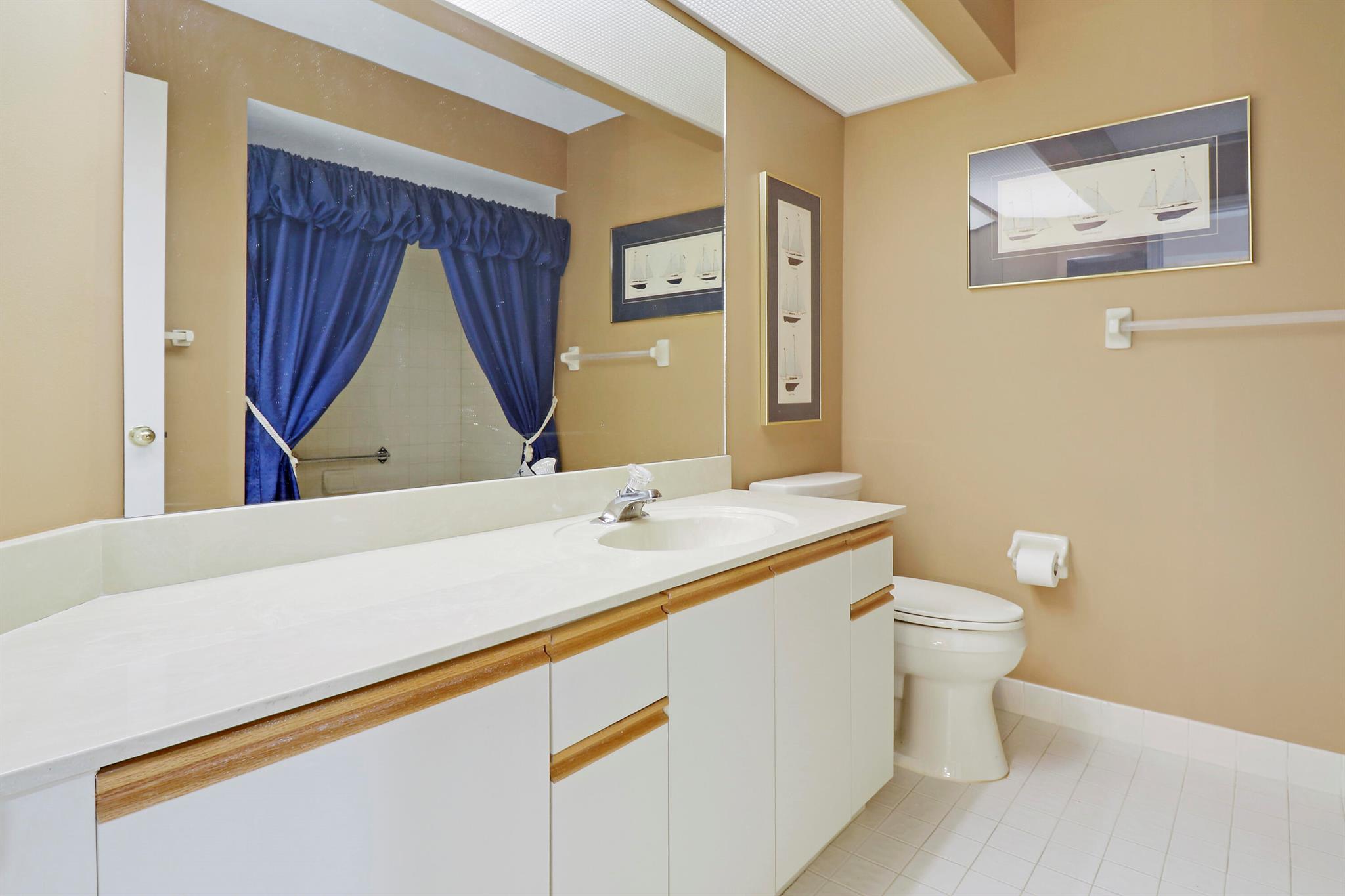 6102 SE Landing Way Unit: 15