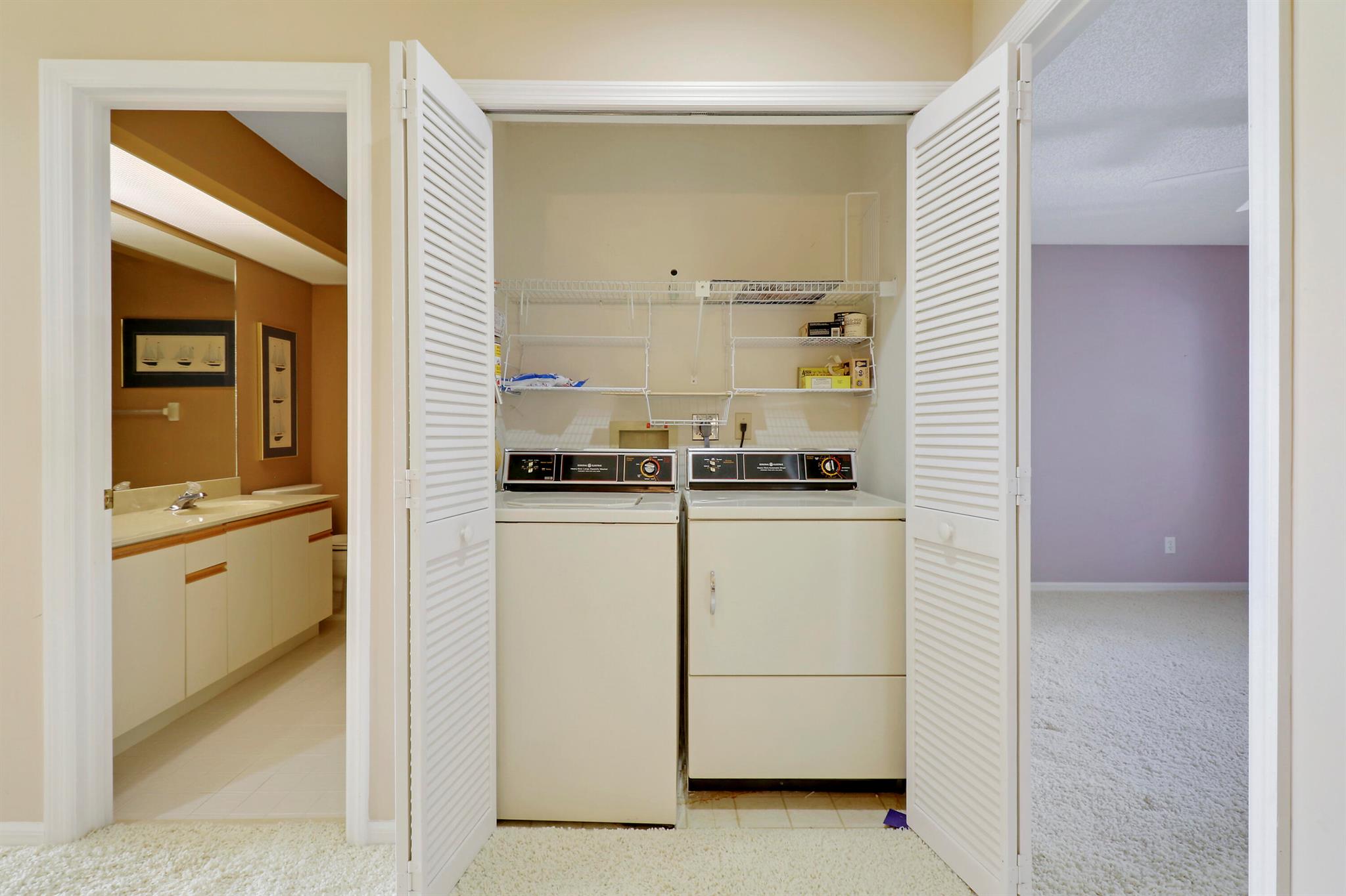 6102 SE Landing Way Unit: 15