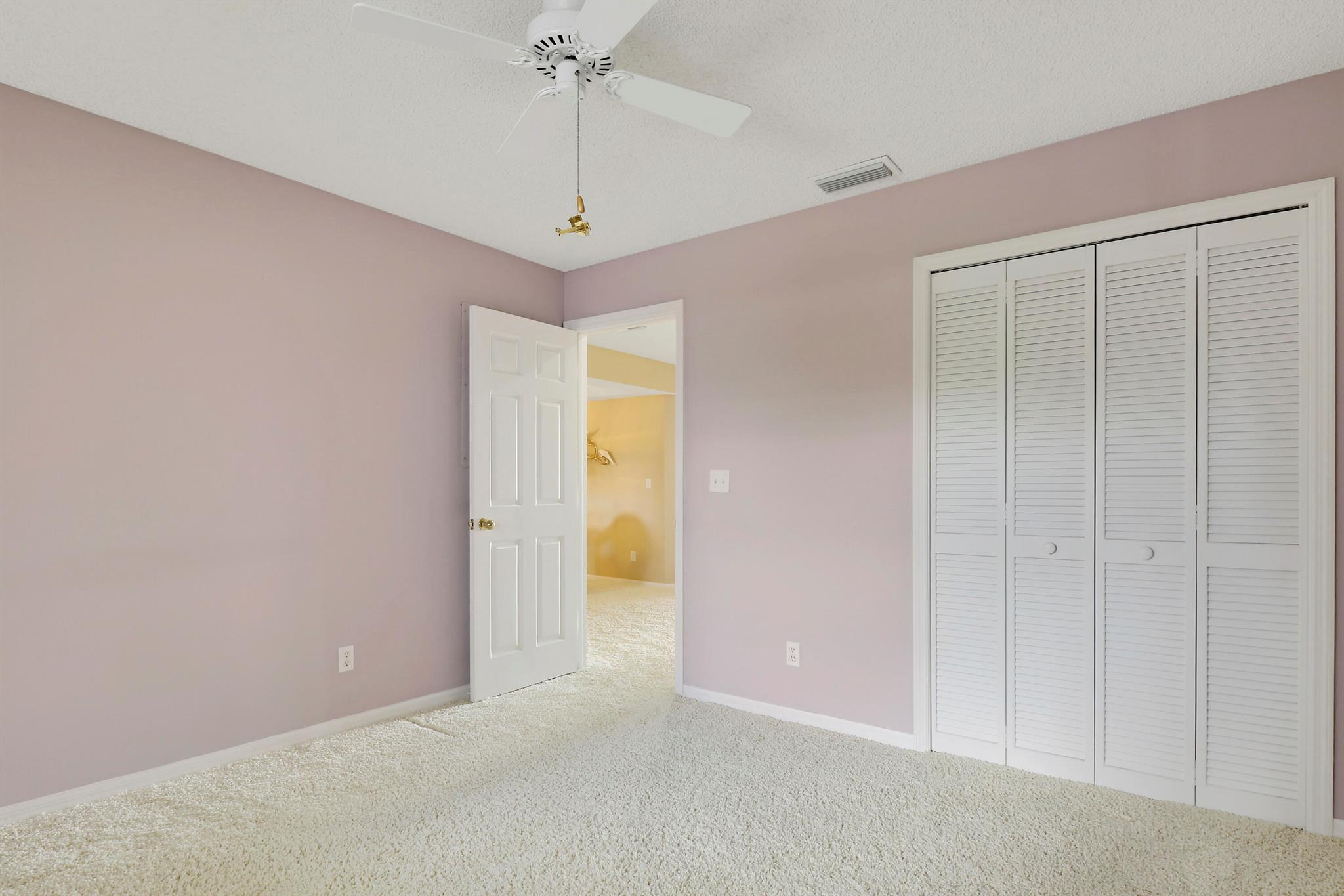 6102 SE Landing Way Unit: 15